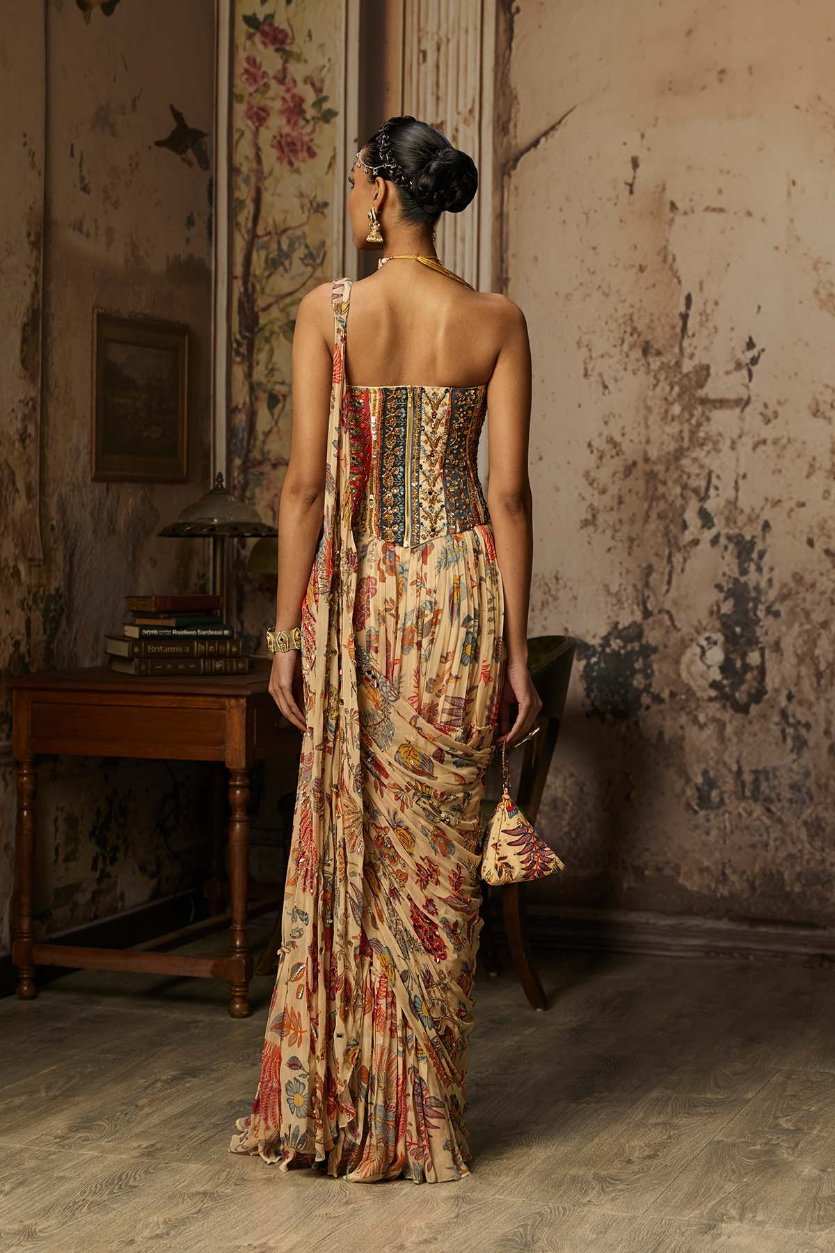 BEIGE PRINTED AND HIGHLIGHTED CORSET WITH TIERED SKIRT SAREE SET