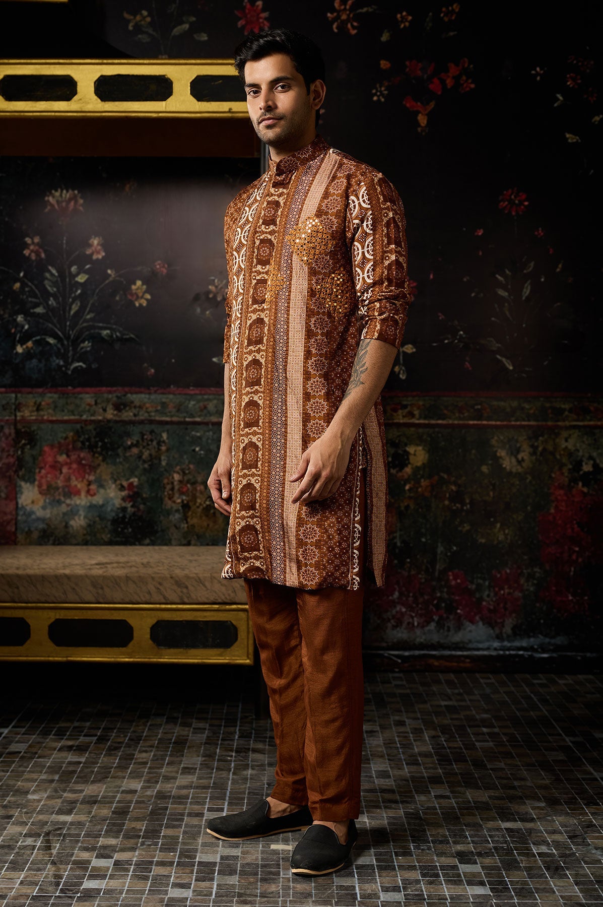 Caramel Print & Highlighted Kurta & Pants