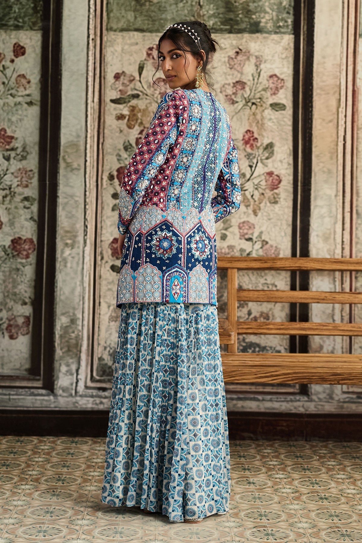 Teal Print And Highlighted Jacket Set