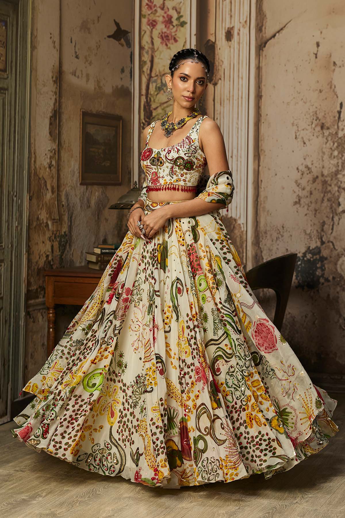 IVORY PRINT AND HIGHLIGHTED LEHENGA SET