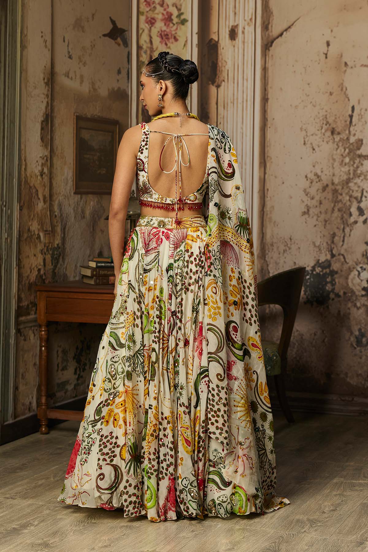 IVORY PRINT AND HIGHLIGHTED LEHENGA SET