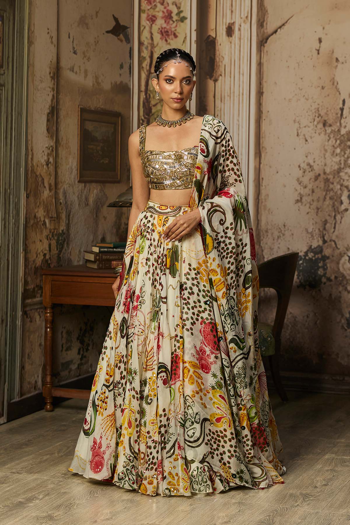 LIGHT GOLD EMBELLISHED BLOUSE AND HIGHLIGHTED LEHENGA SET