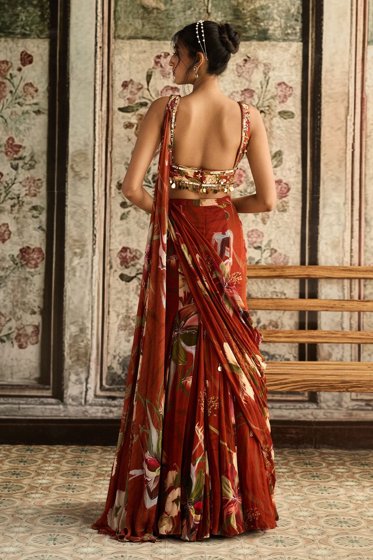Rust Floral Print And Highlighted Mermaid Saree Set