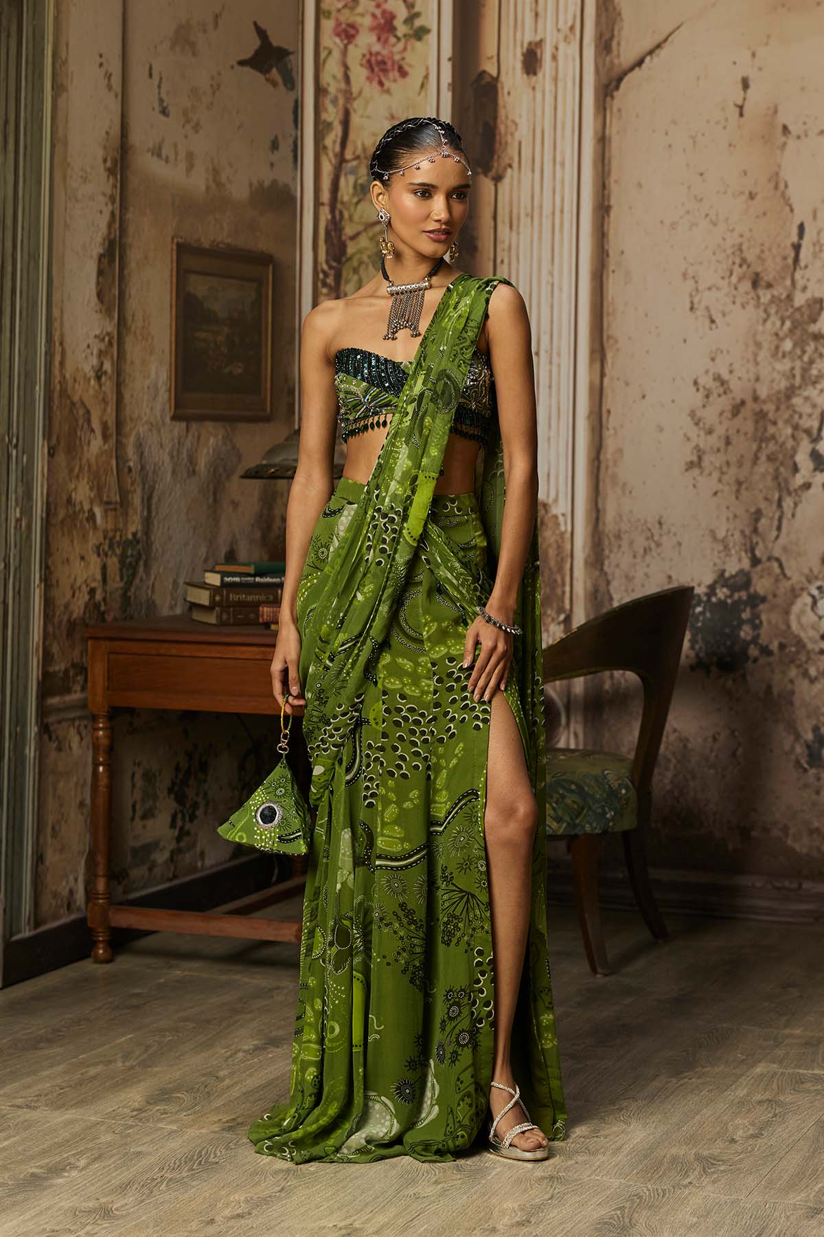 PEAR GREEN PRINTED AND HIGHLIGHTED PRE-DRAPED SLIT SKIRT SAREE SET