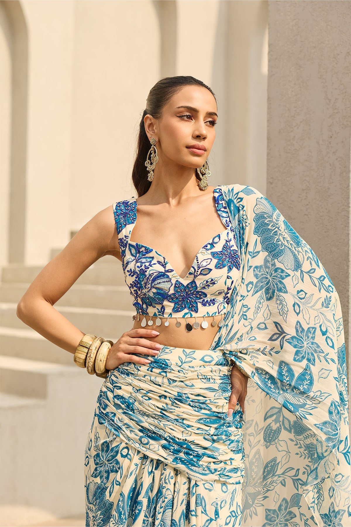 IVORY & BLUE FLORAL PRINTED SAREE SET