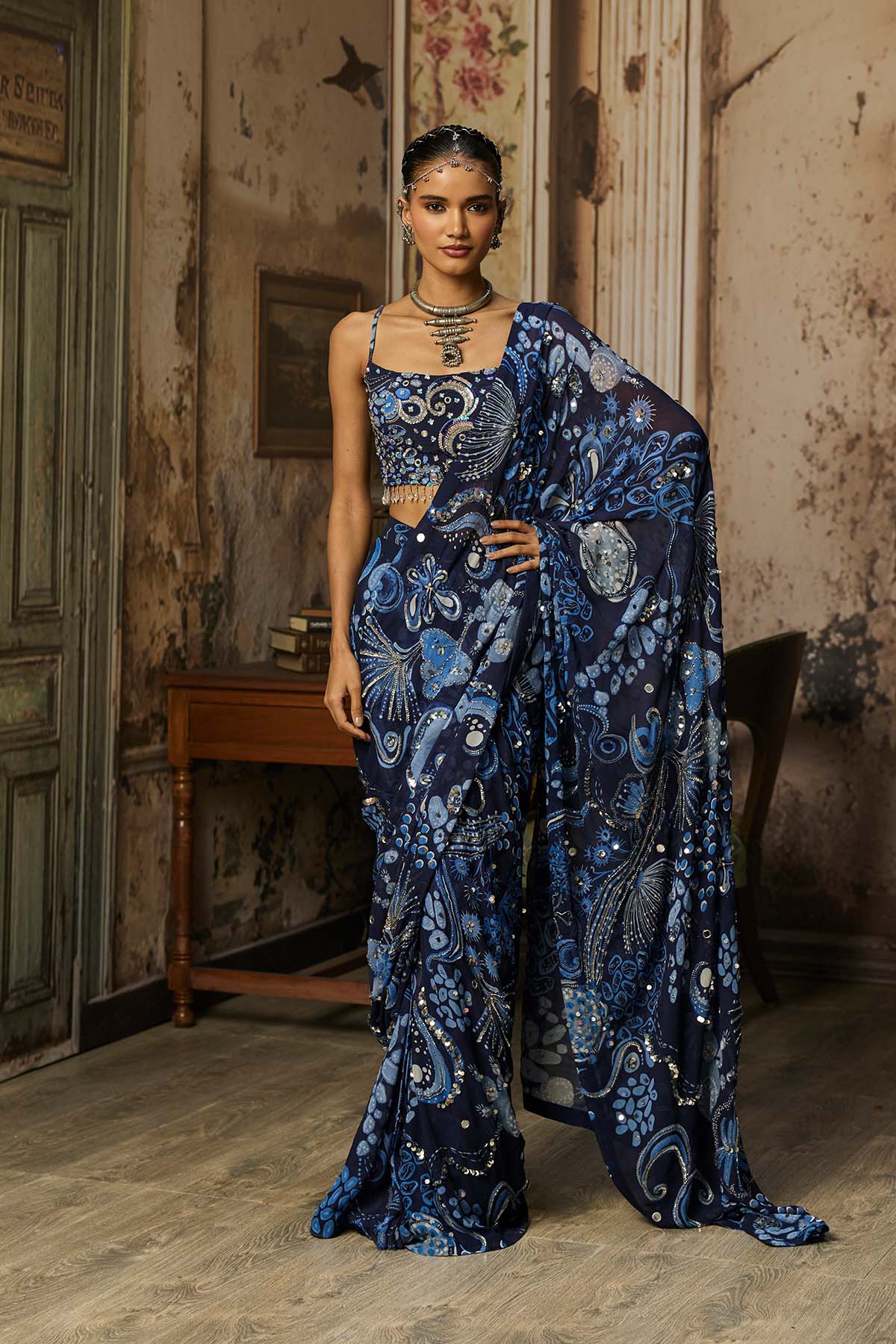 NAVY BLUE PRINTED AND HIGHLIGHTED CLASSIC SAREE SET