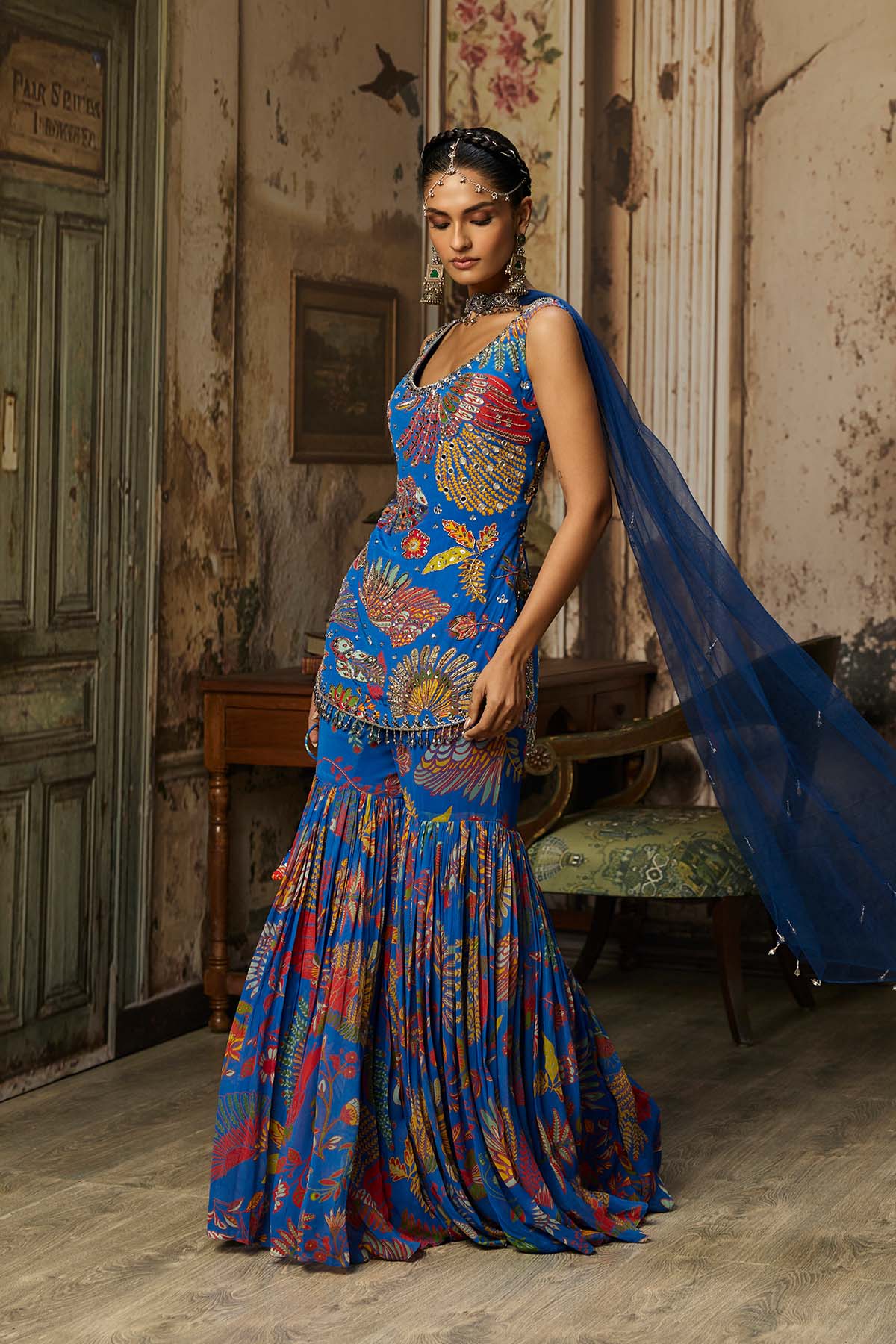 ELECTRIC BLUE PRINTED HIGHLIGHTED KURTI WITH GHARARA SET