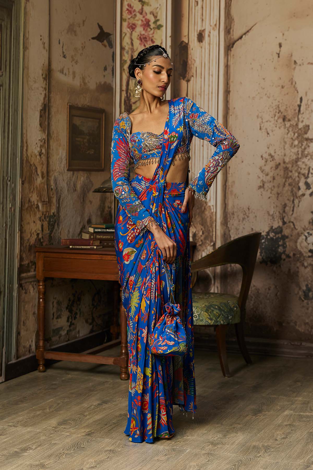 ELECTRIC BLUE PRINTED AND HIGHLIGHTED DHOTI SAREE