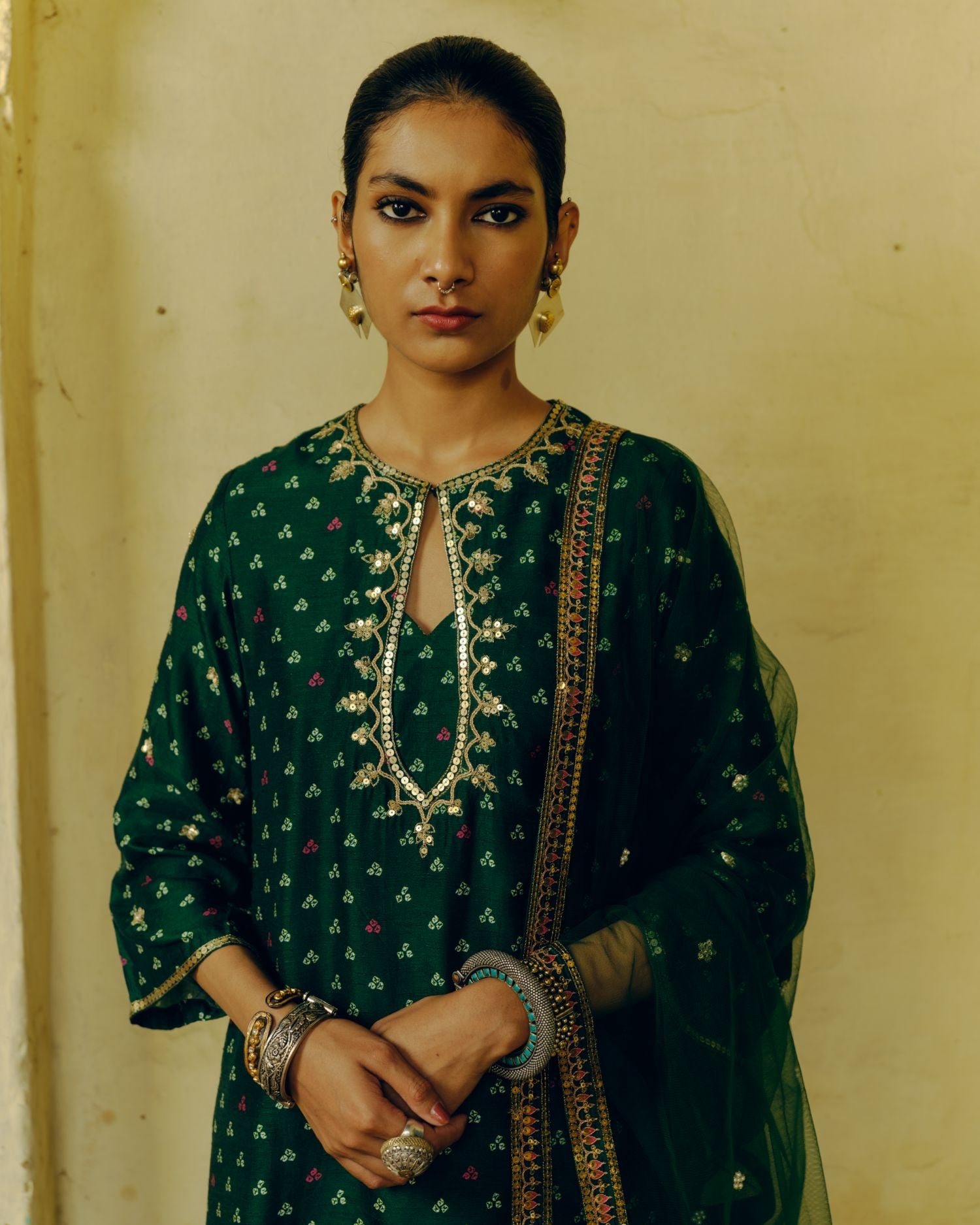 Emerald green keyhole kurta set