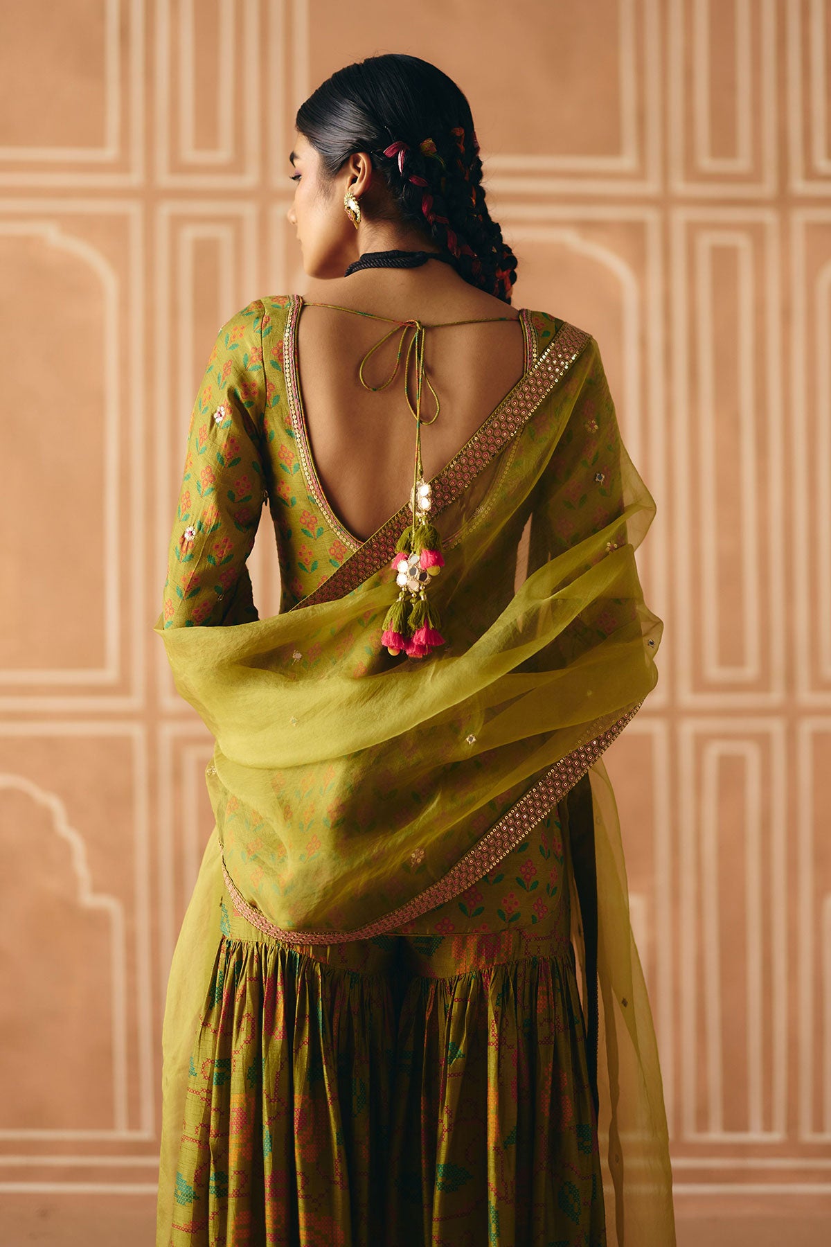 Parrot green sharara