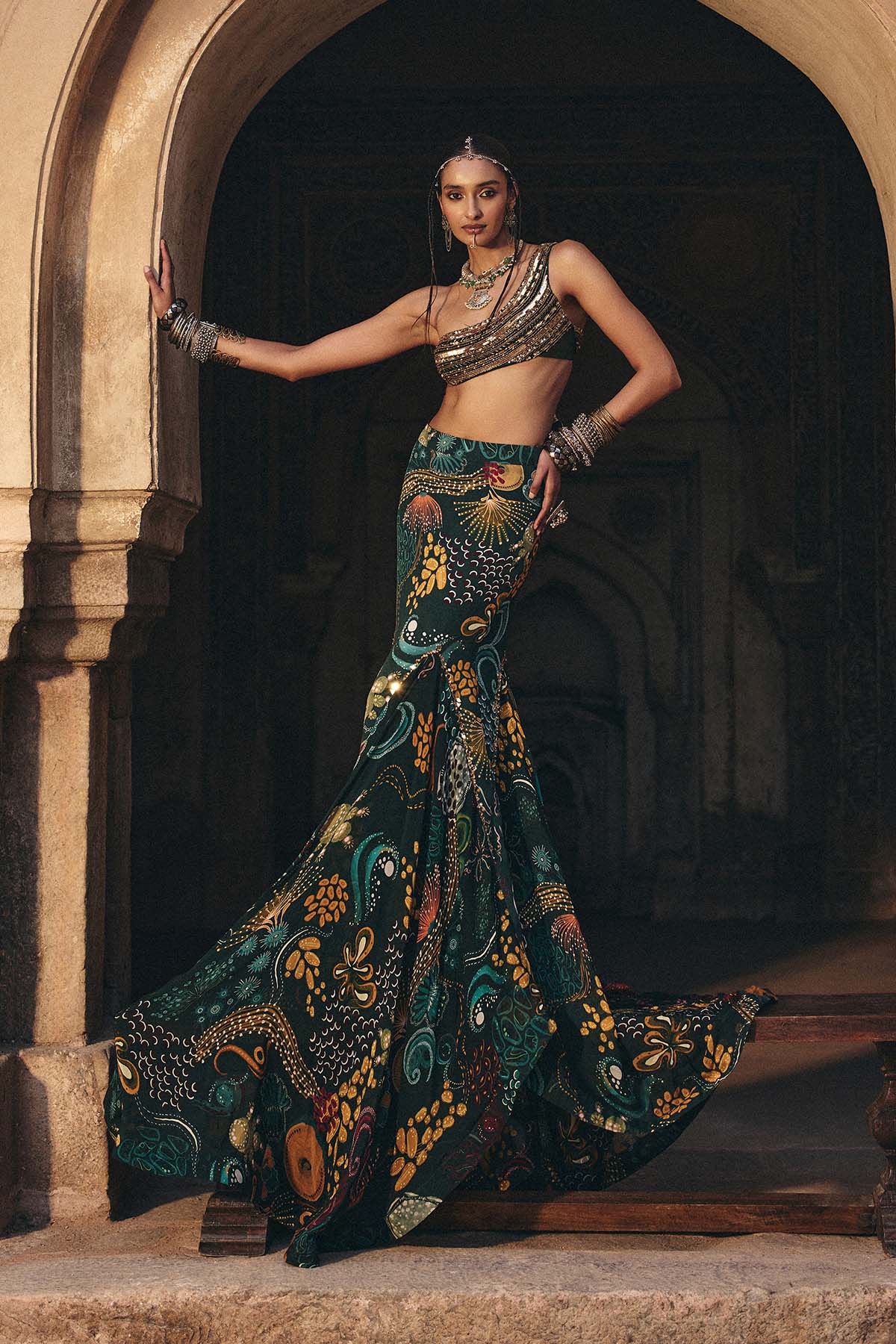 DARK GREEN EMBROIDERED BLOUSE AND FISHTAIL SKIRT SET