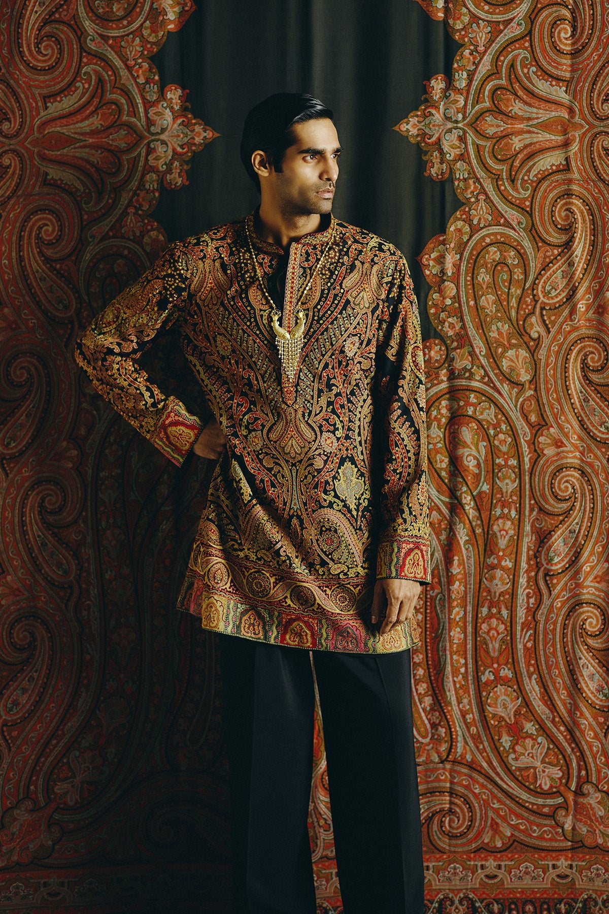 Nocturne Kashida Kurta and Farsi Pajama Set