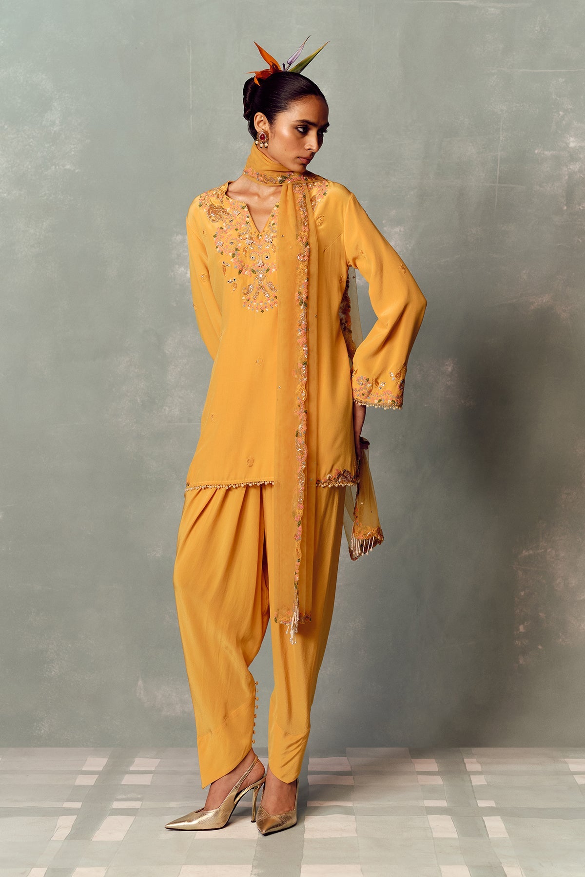 Sunlit Mango KURTA AND SALWAR SET