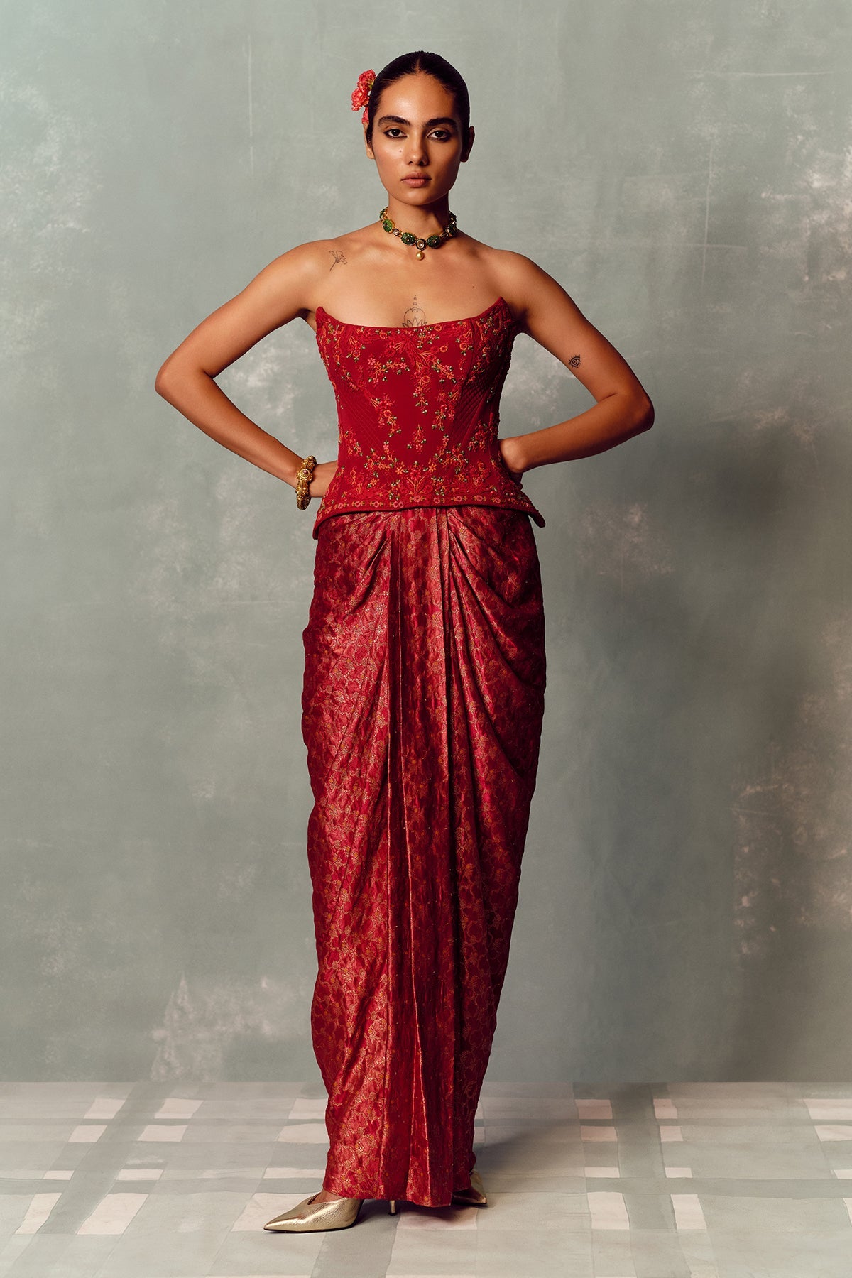 Scarlet Heirloom CORSET AND SKIRT SET