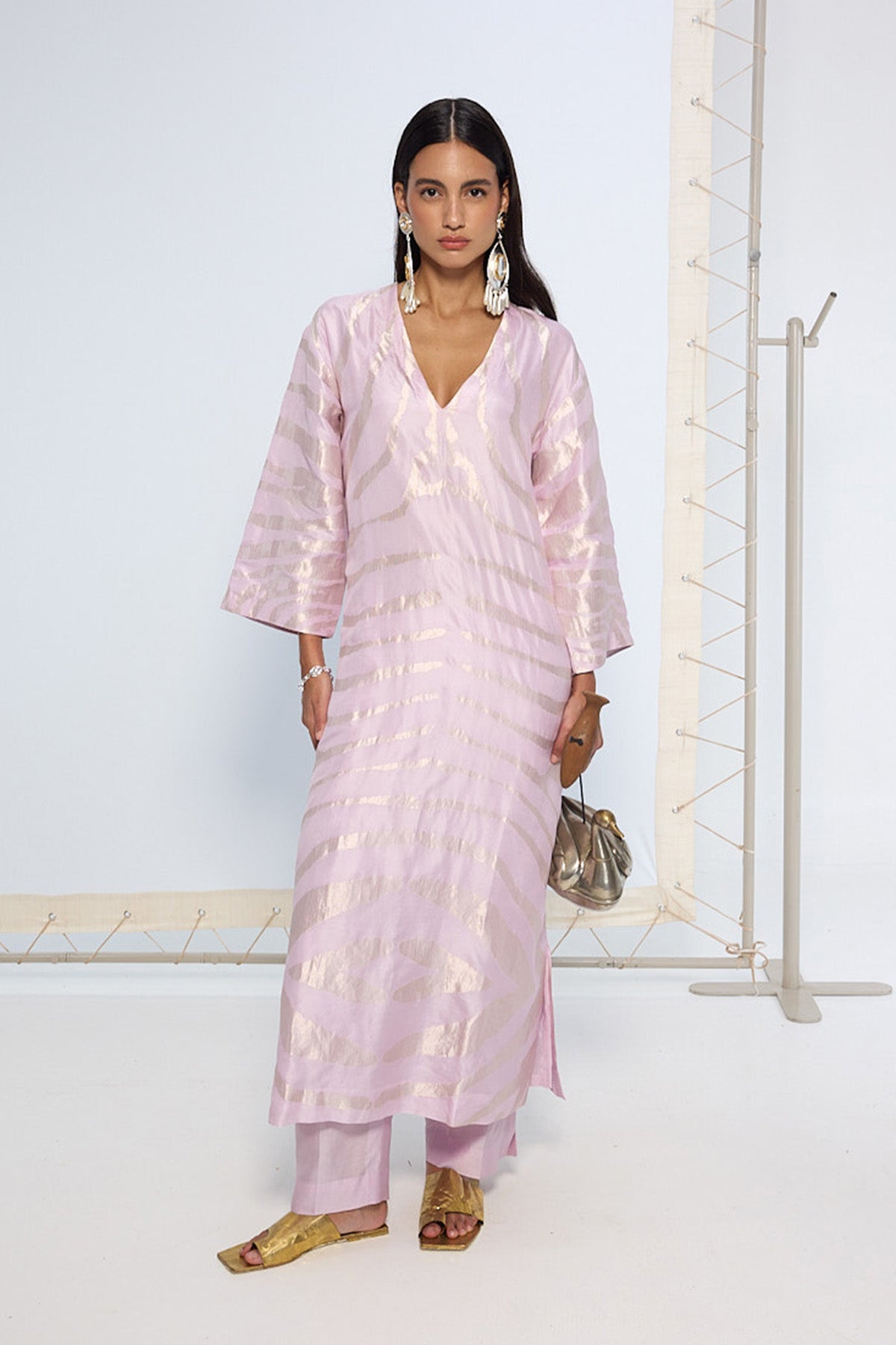 Handwoven Lavender Silk Kurta Set