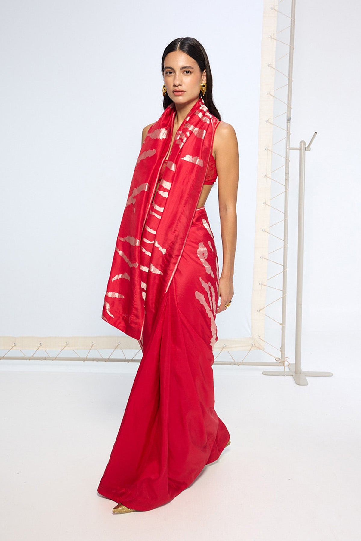 Handwoven Red Rose Gold Zari Saree