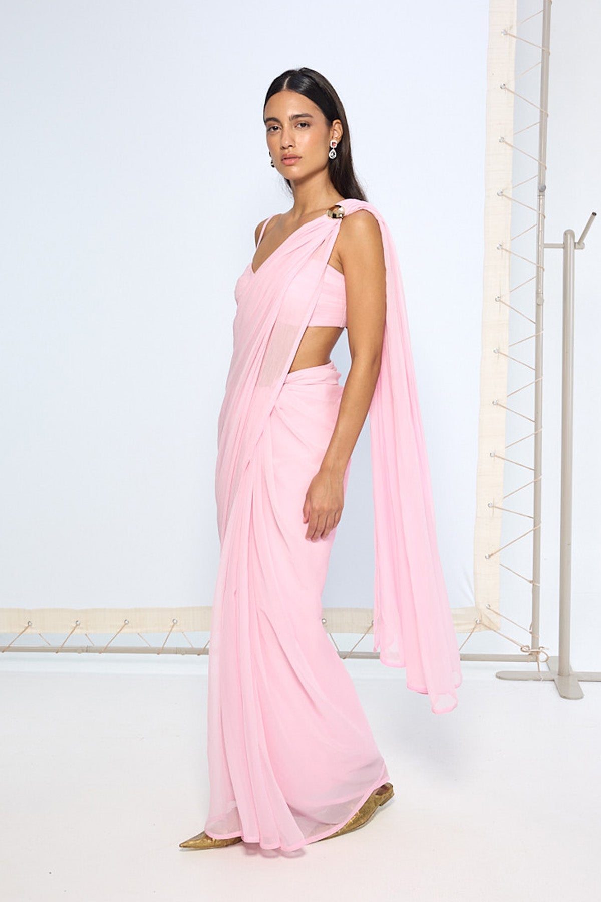 Blush Pink Movable Brooch Saree