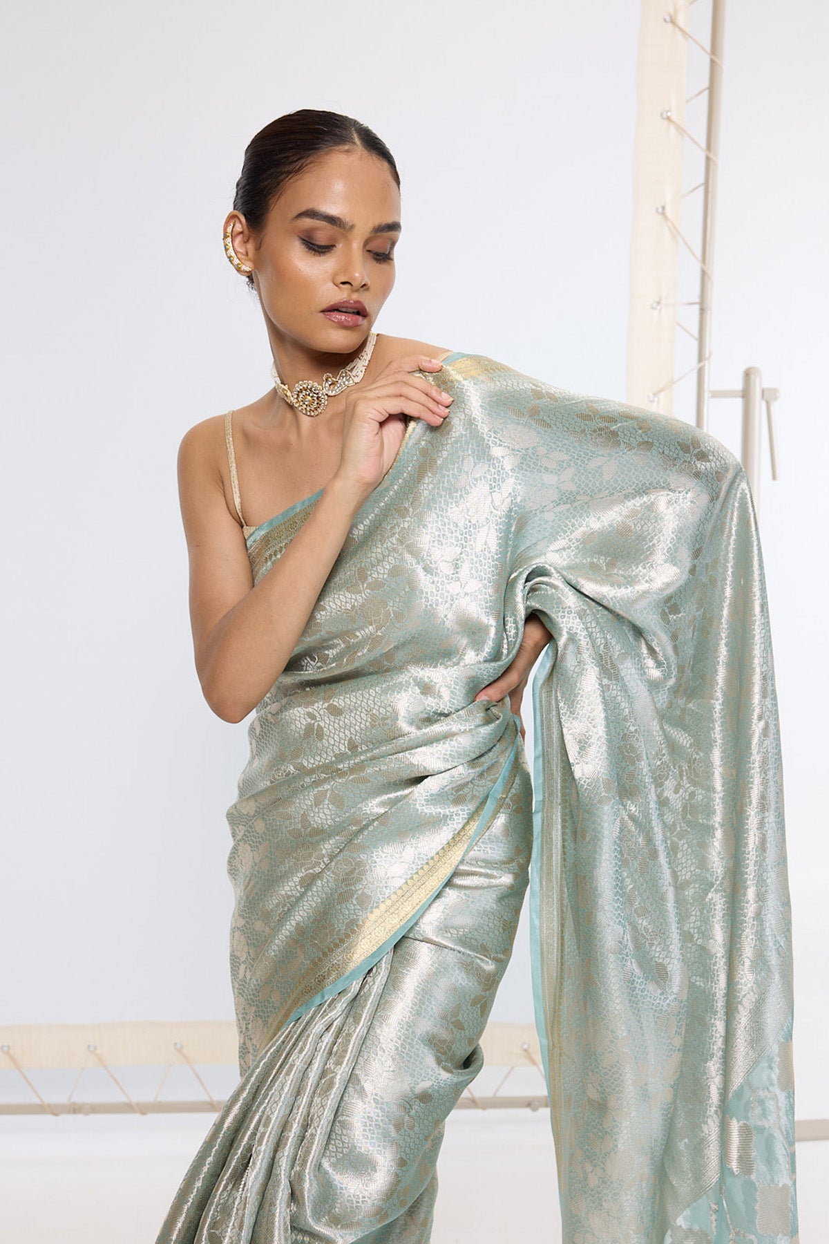 Handwoven Sea Green Tissue Saree