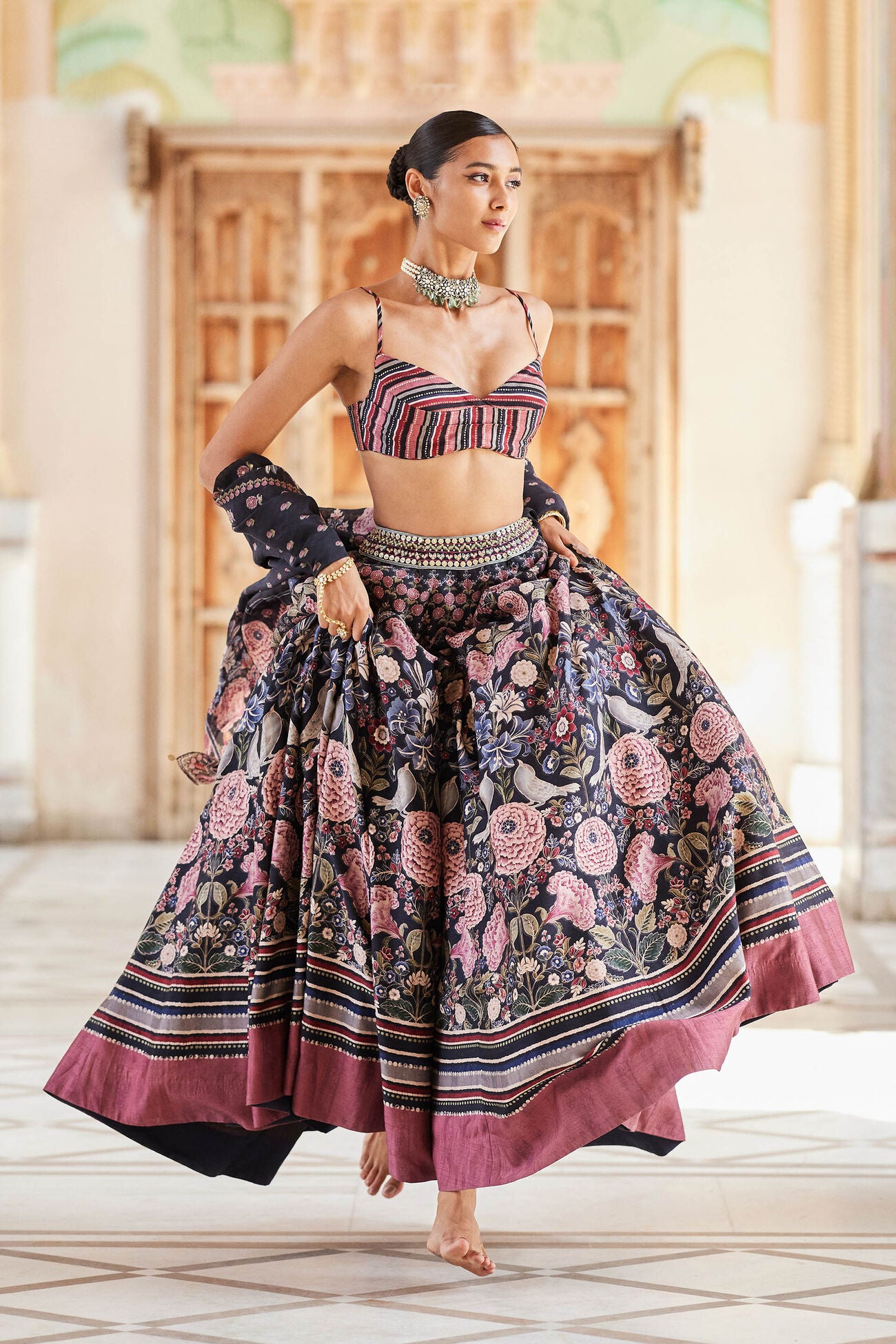 SHIMAZ LEHENGA - BLACK