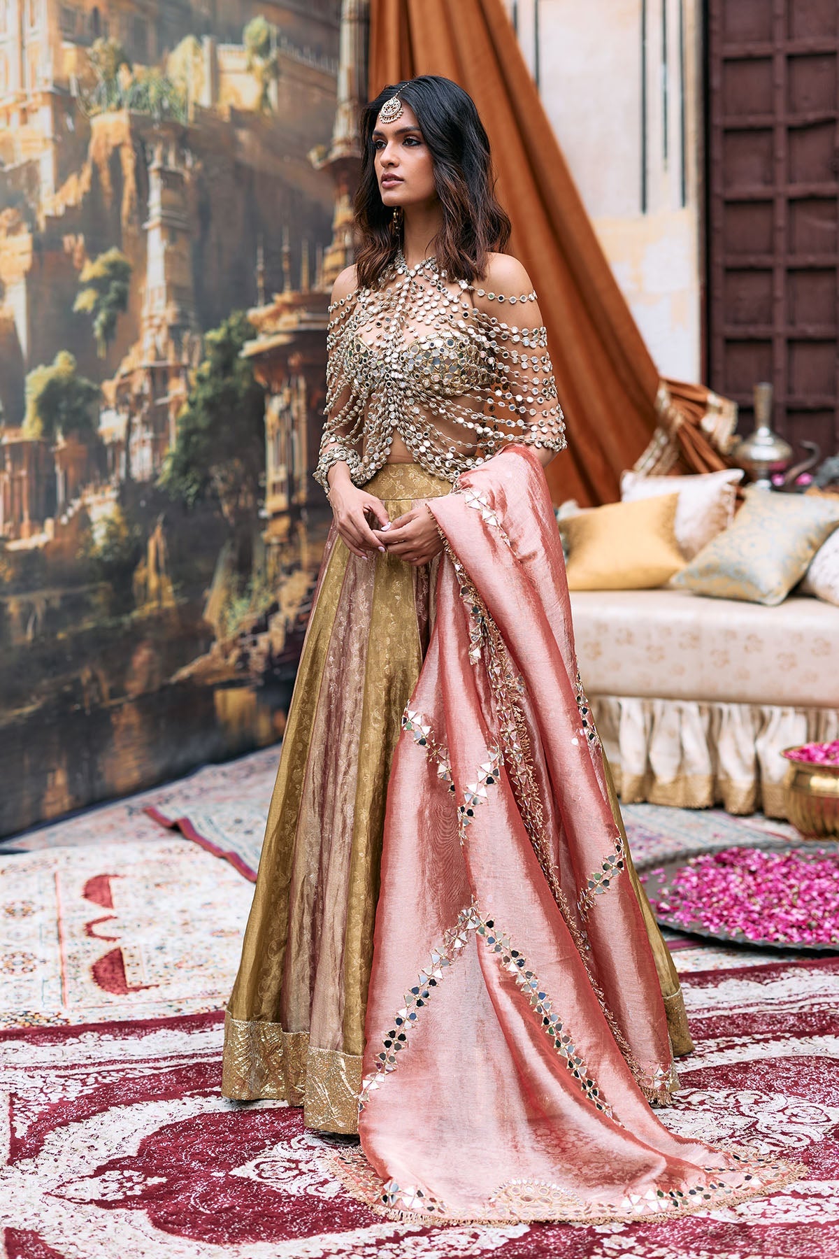 Pravarnika Lehenga Set