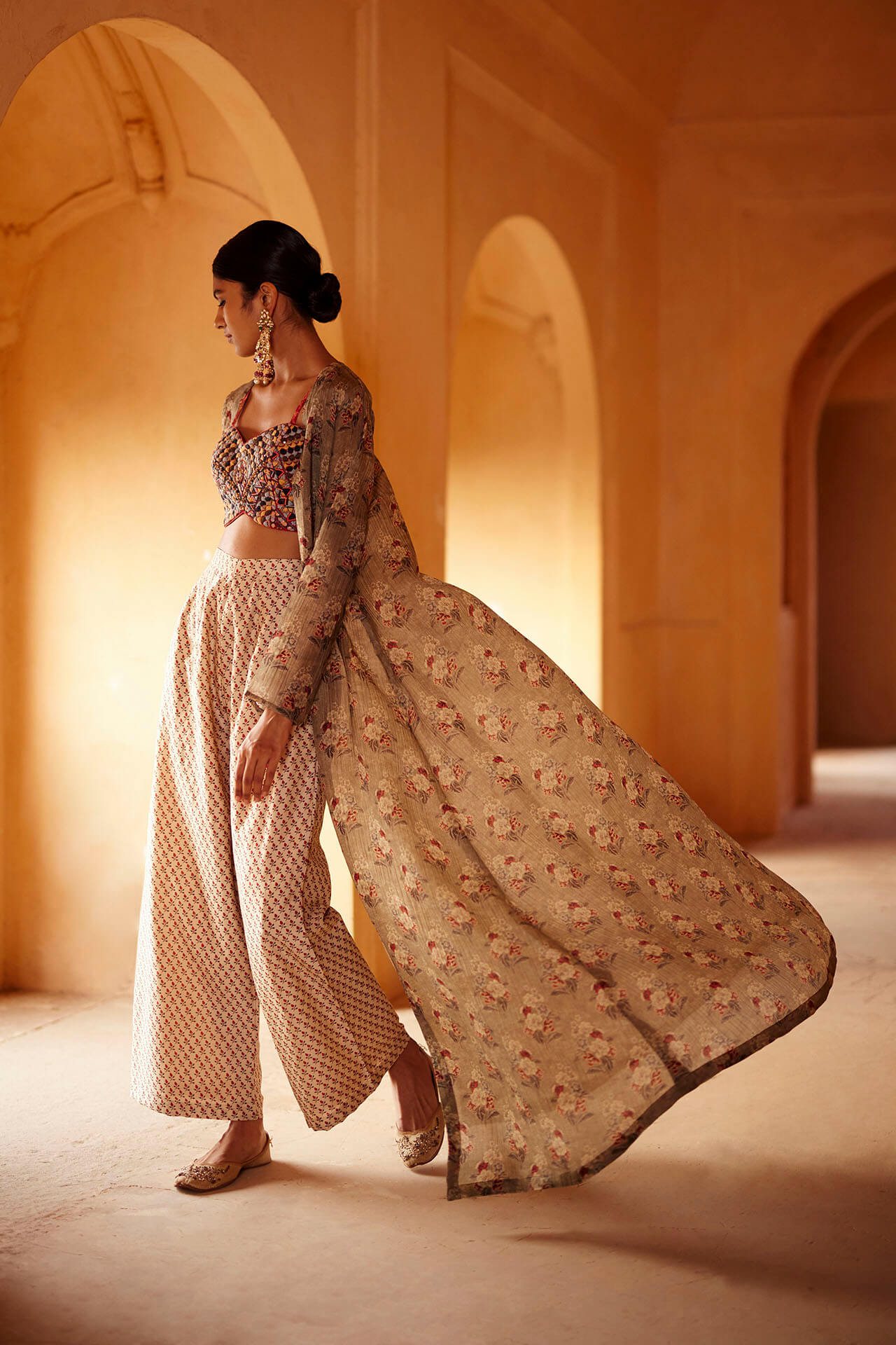 Deva Croptop Cape Set