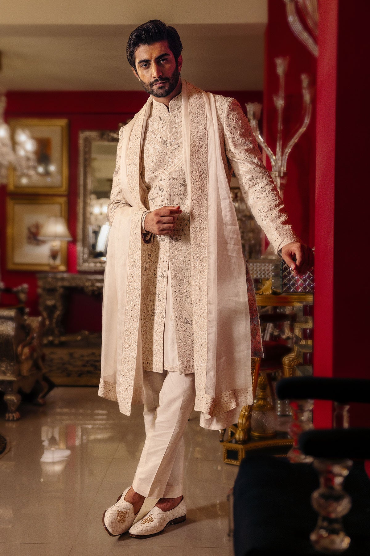 Taaren Sherwani