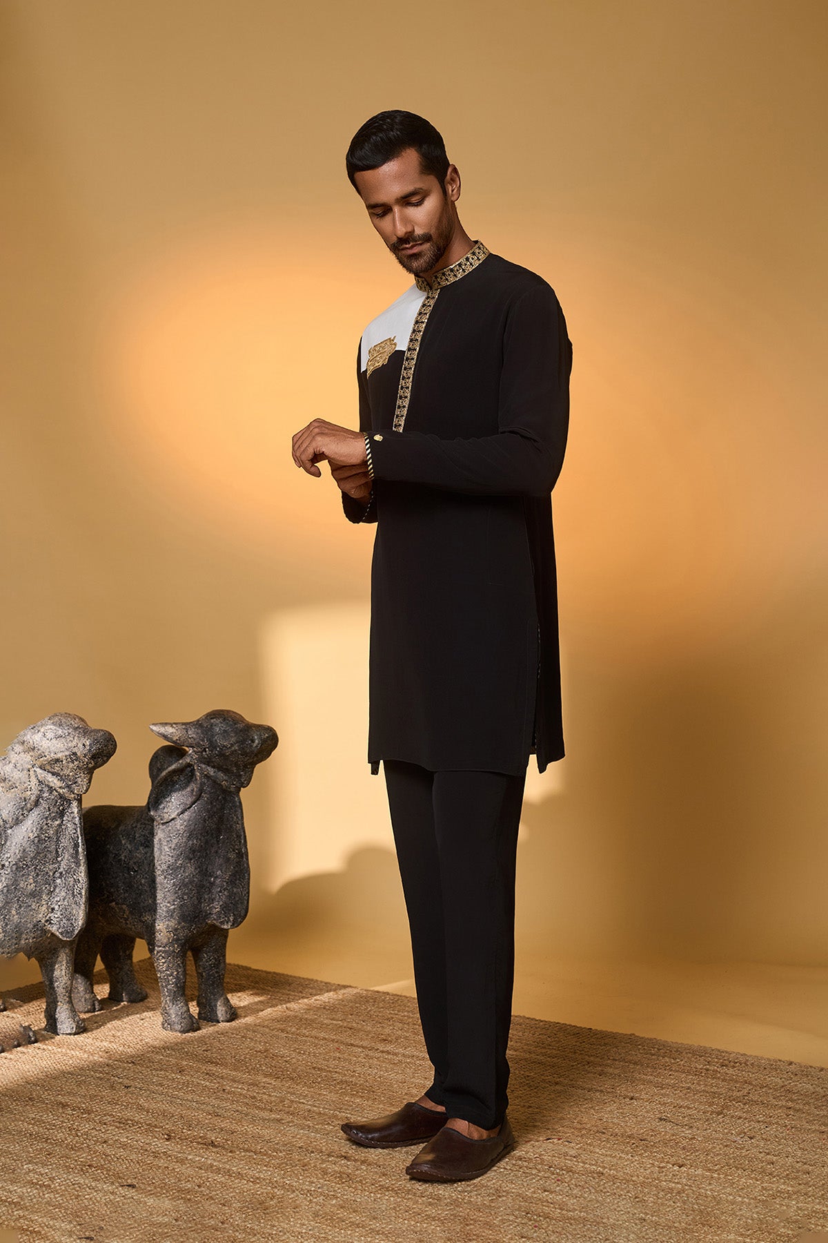 Black & White Turtle Tale Kurta Set