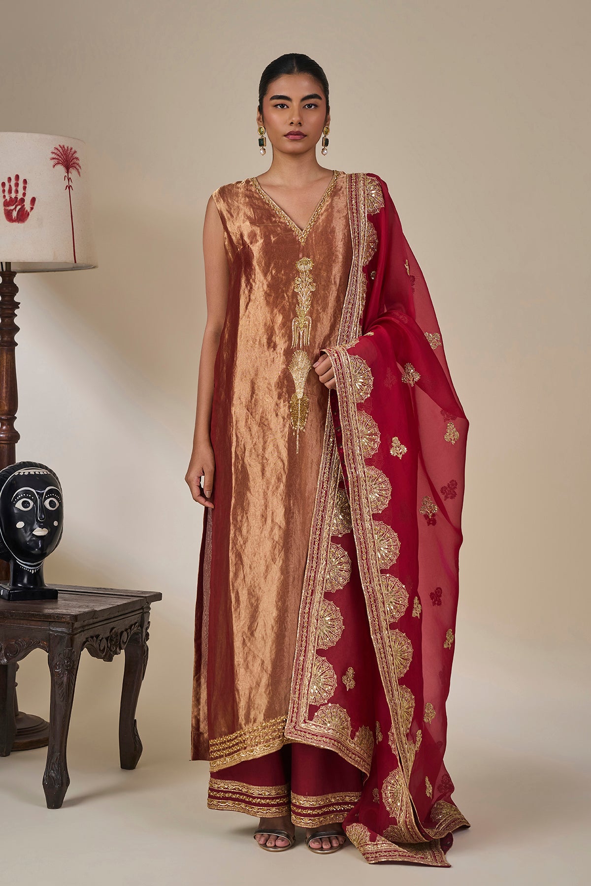 'Khwaab Ki Kahaani' Kurta Set