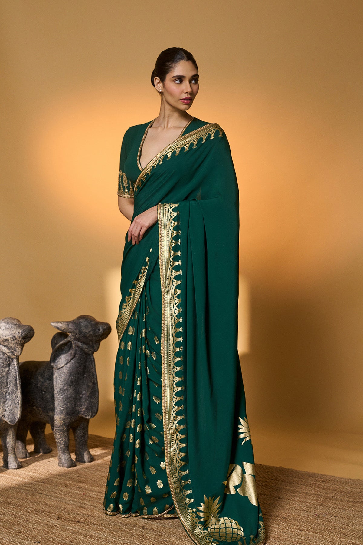 Green Trpoical Amber Arches Saree