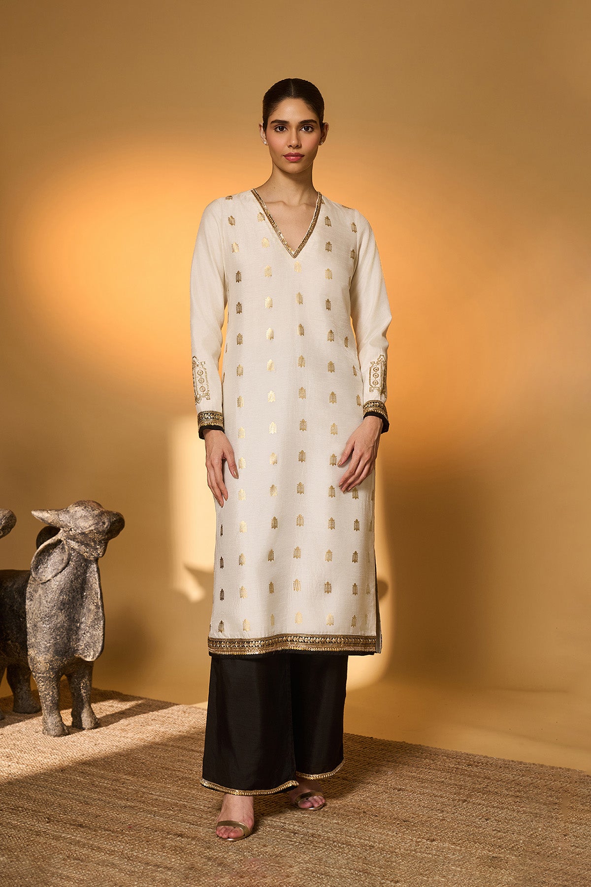 Ivory Turtle Tale Kurta Set