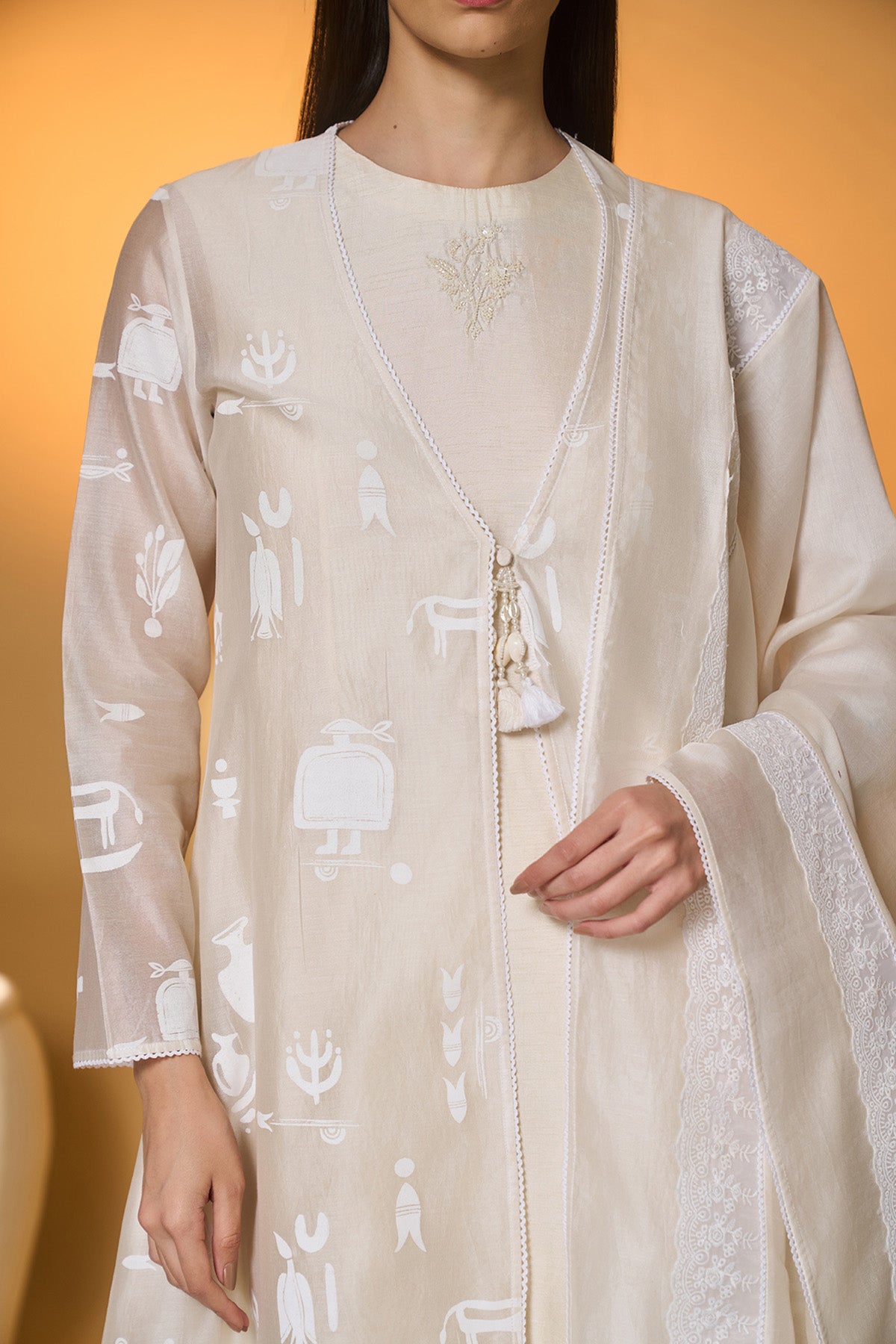 Ivory Meadow Tribe Set