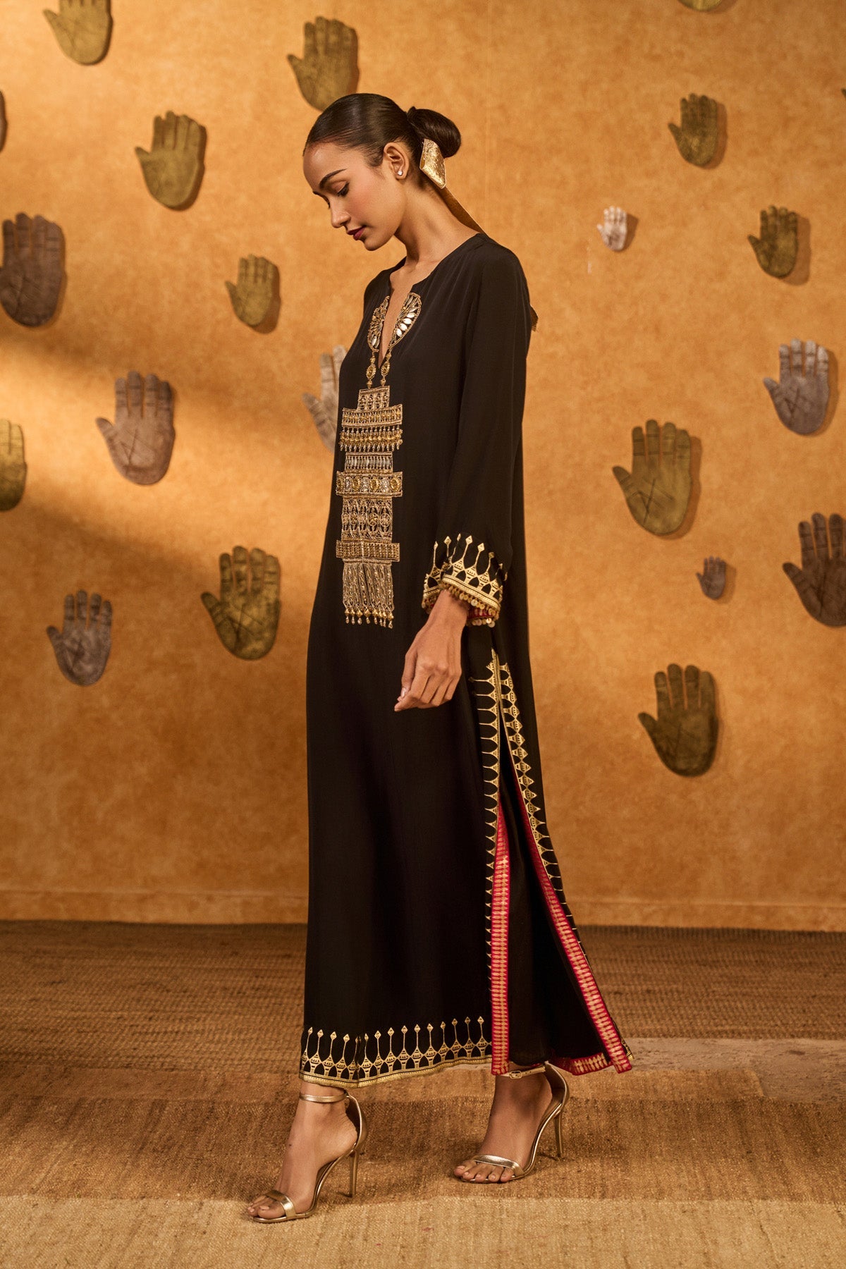 Black Desert Muse Kaftan