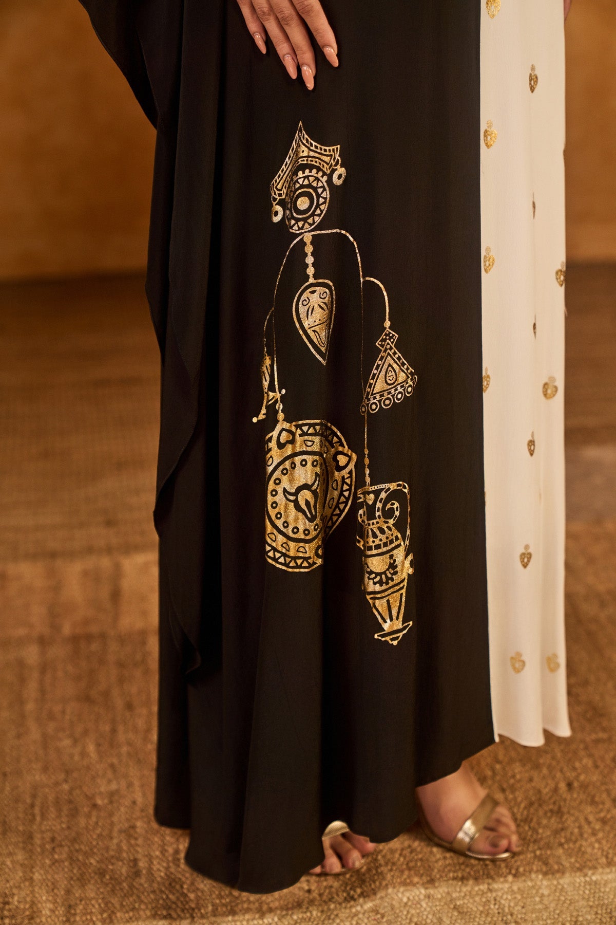 Black And White Heartbeat Kaftan