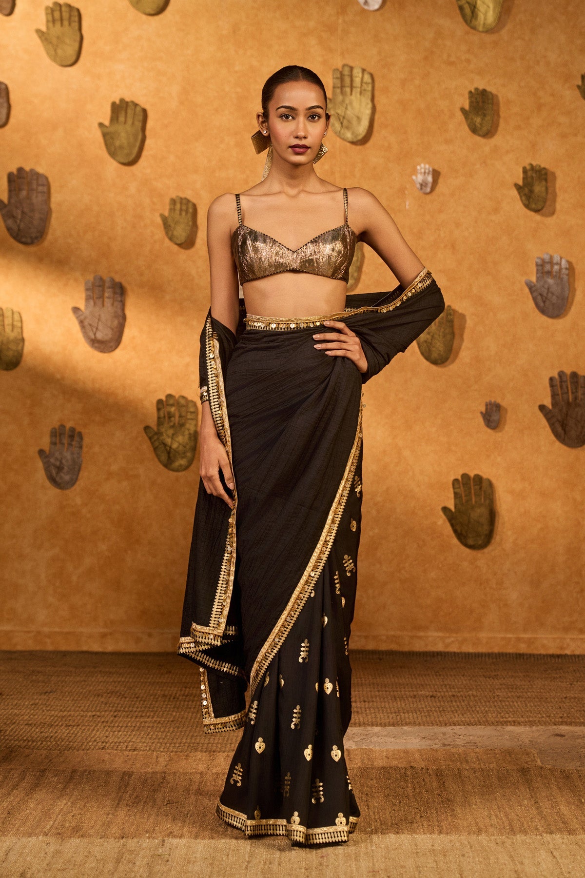 Black Wishdrop Gota Saree
