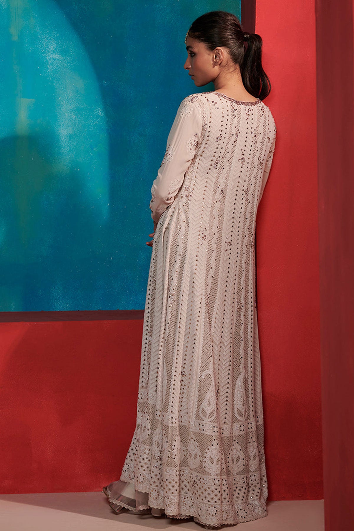 "Mellow Poetry" Chikankari Kurta Set