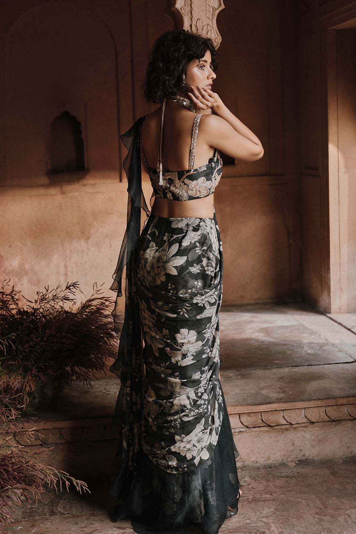 LAINE SAREE SET