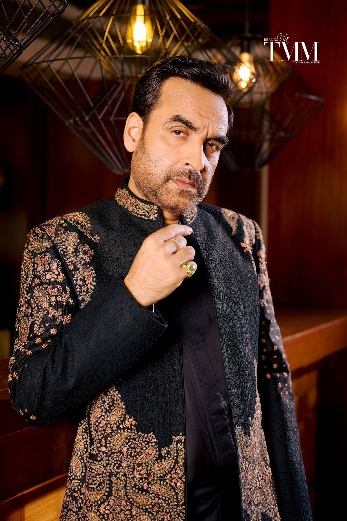 Kaashnoir Jacket, Shirt & Pant Set