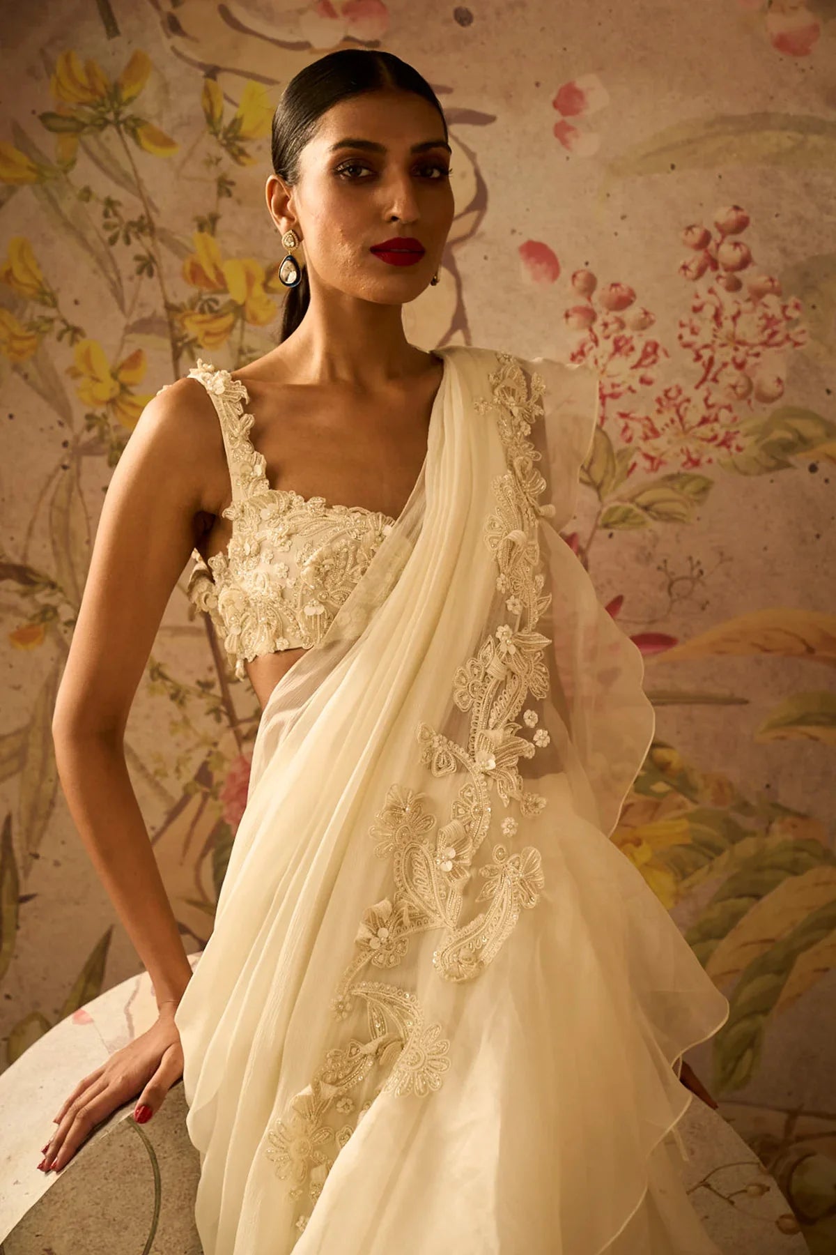 DAINTY - Ready To Ship