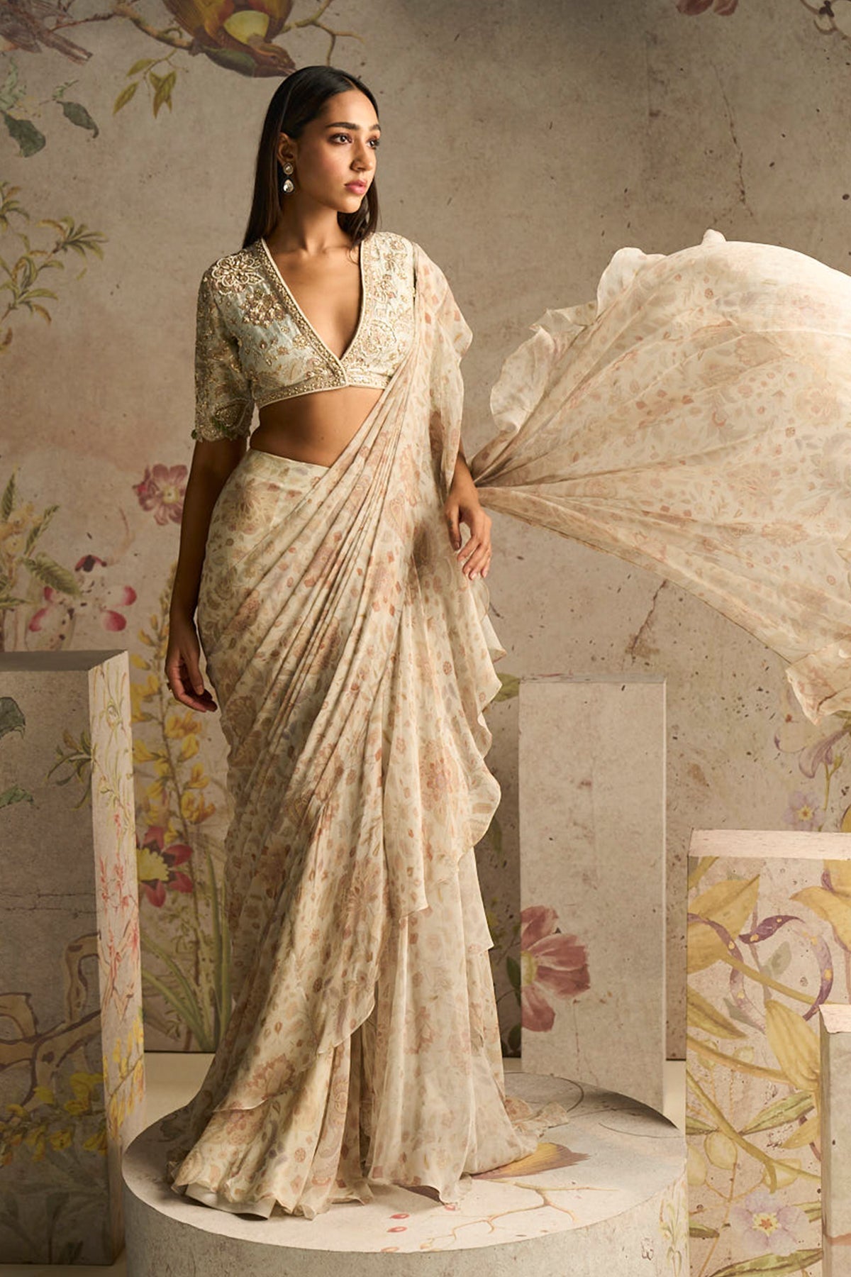 FLAMBOYANCE SAREE SET- Ready to Ship