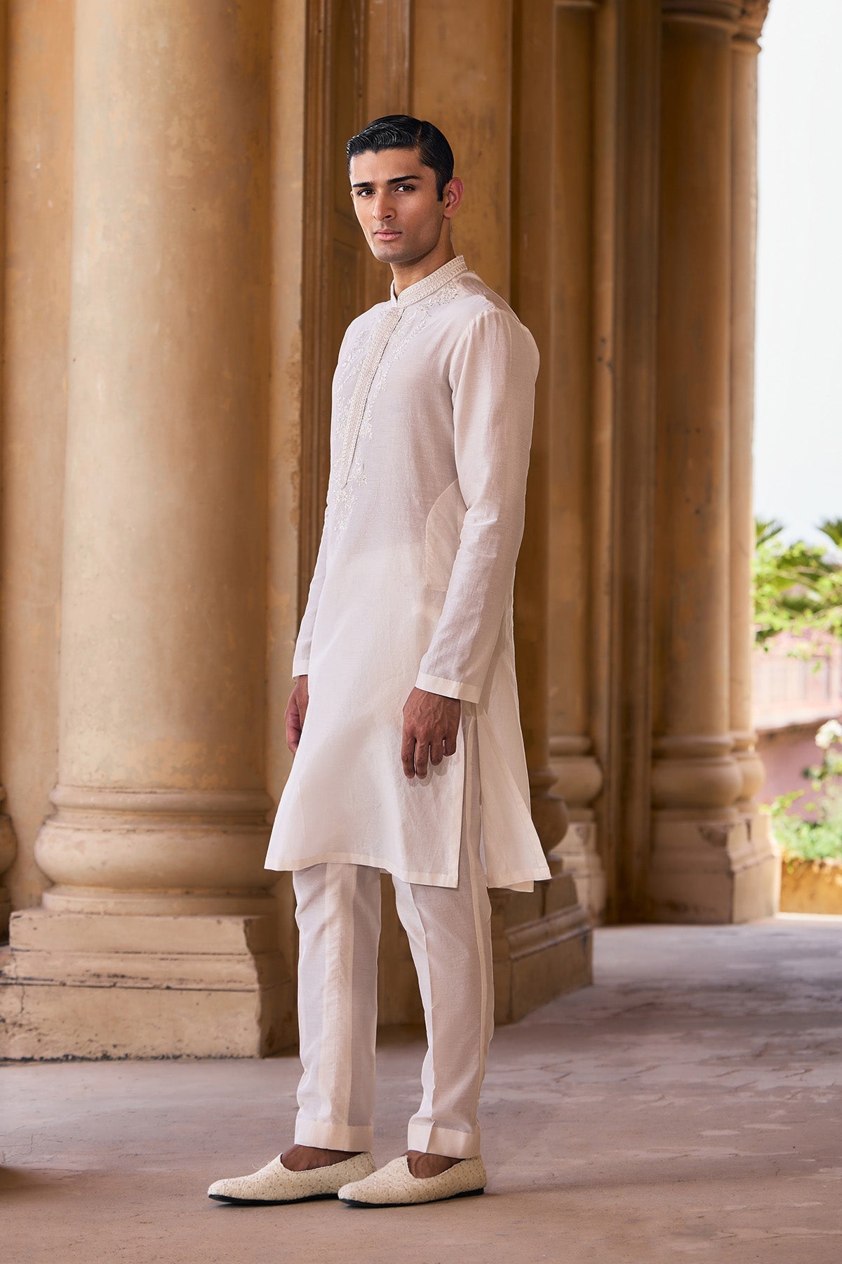 Mehvar Kurta Set