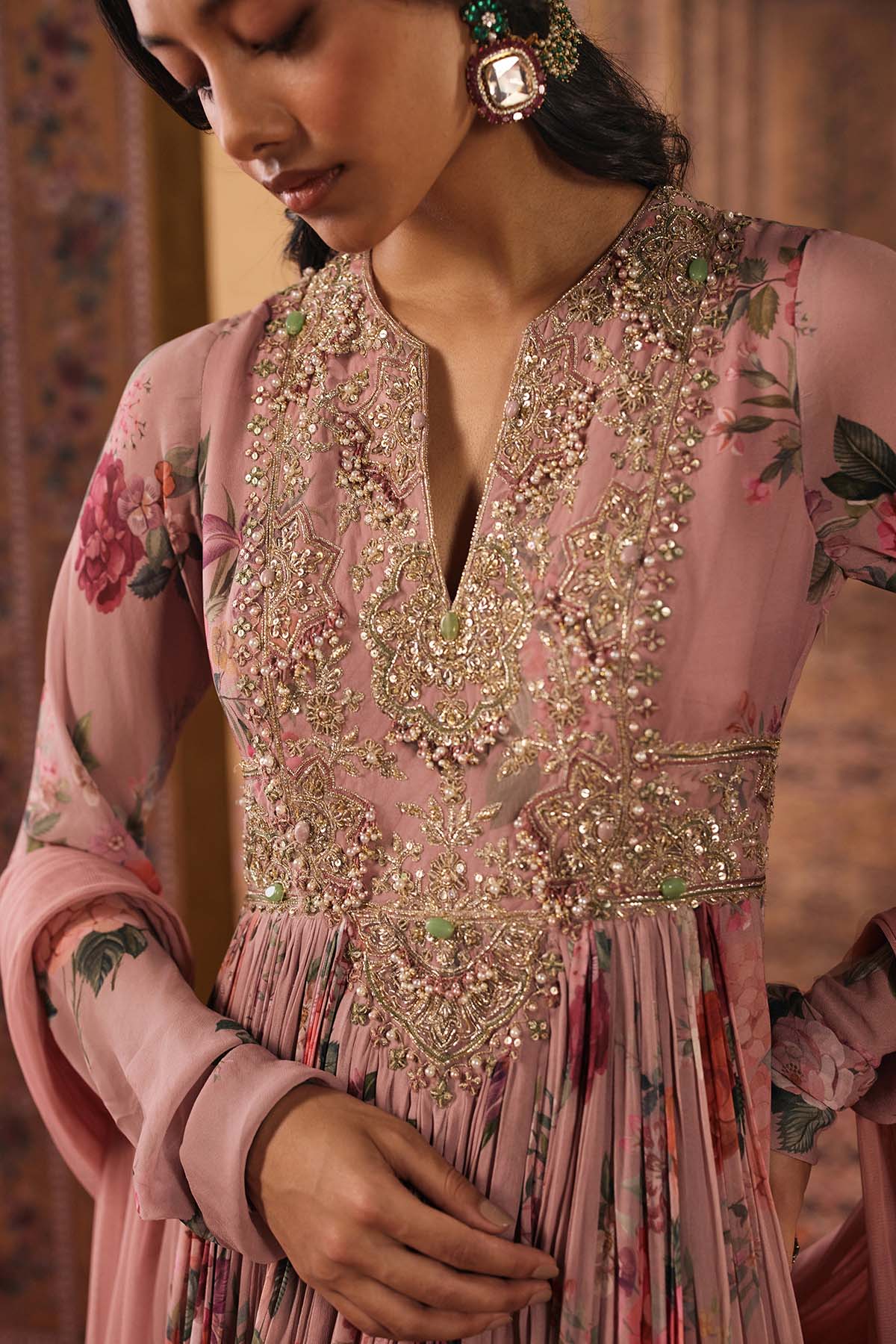 Nisbat Anarkali Set