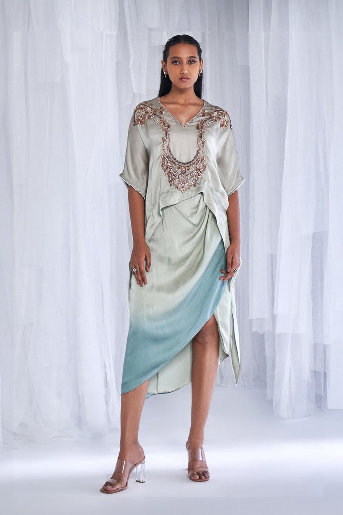"Cohello" Short Kaftan And Skirt Set
