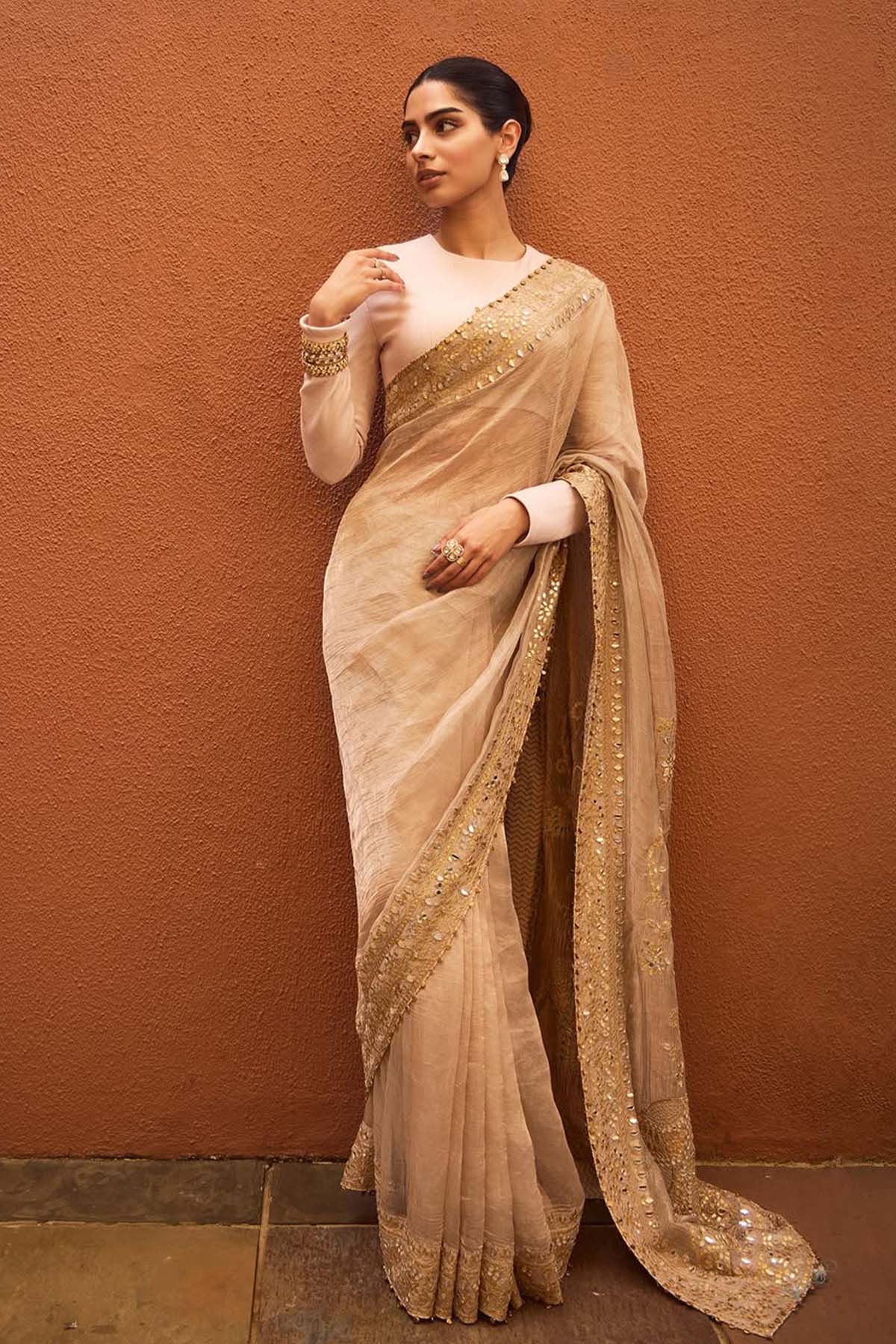 Khushi Kapoor in Gaja Kavya Saree and Raw silk blouse