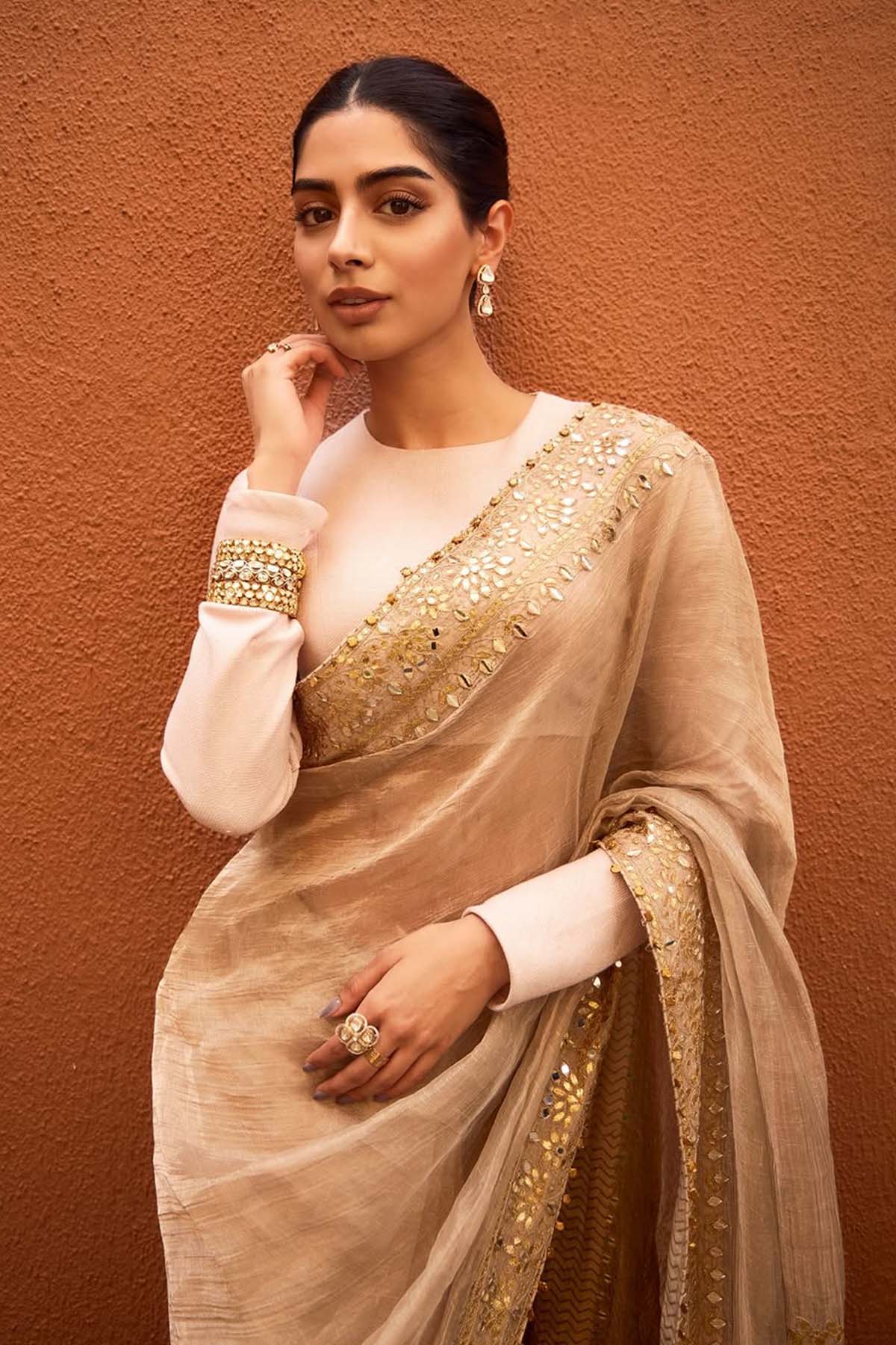 Khushi Kapoor in Gaja Kavya Saree and Raw silk blouse