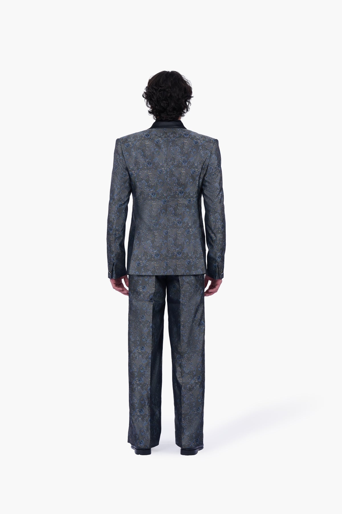 Metallic Paisley Jacquard Tuxedo