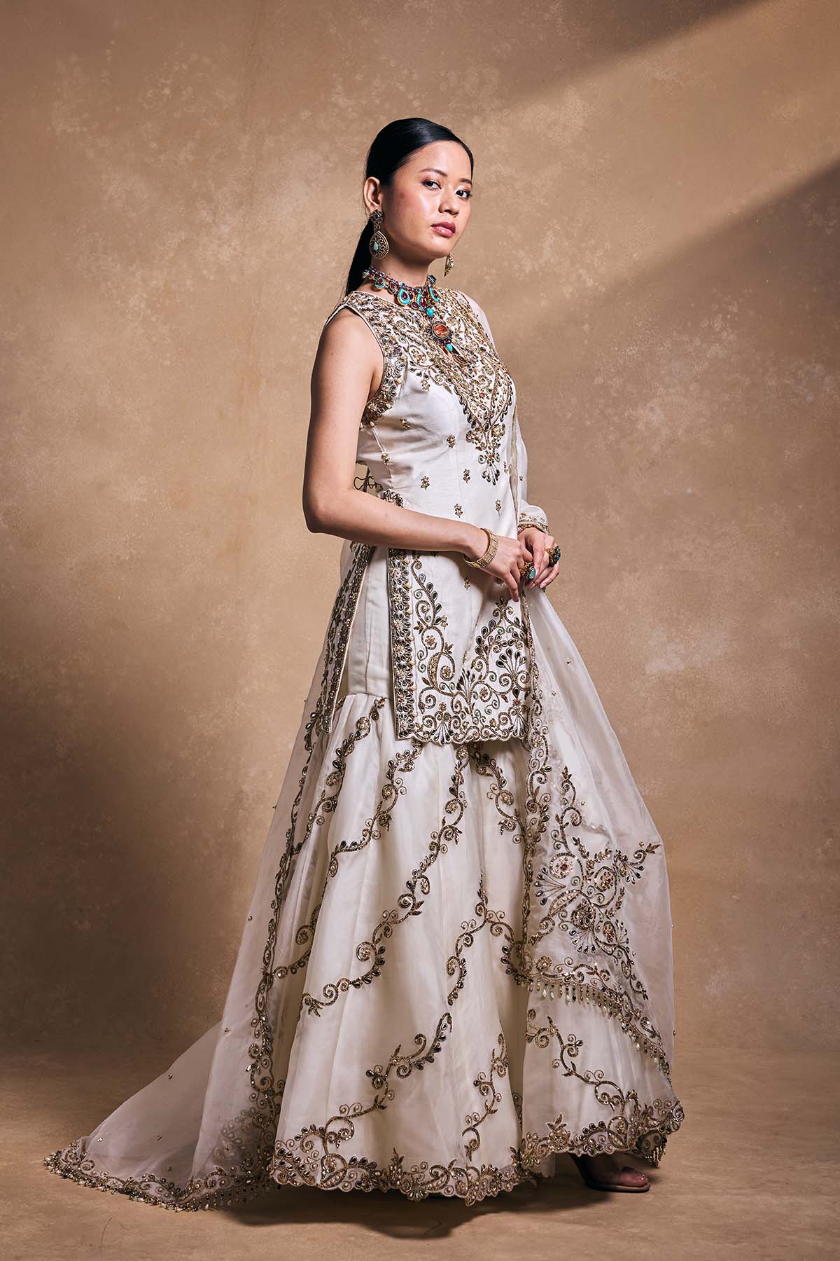 Ivory Gharara Set