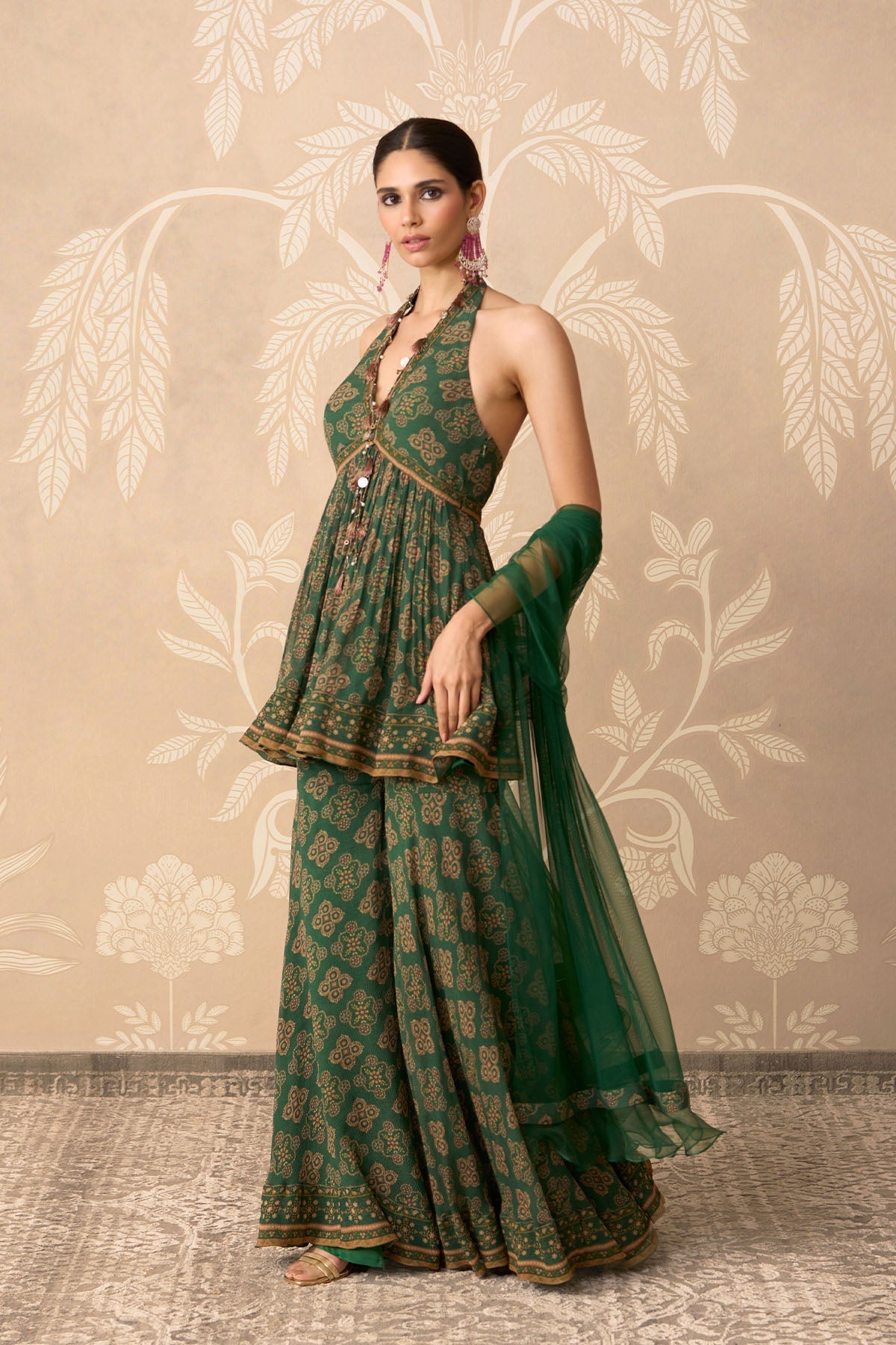 Sancha Peplum 
Garara Set