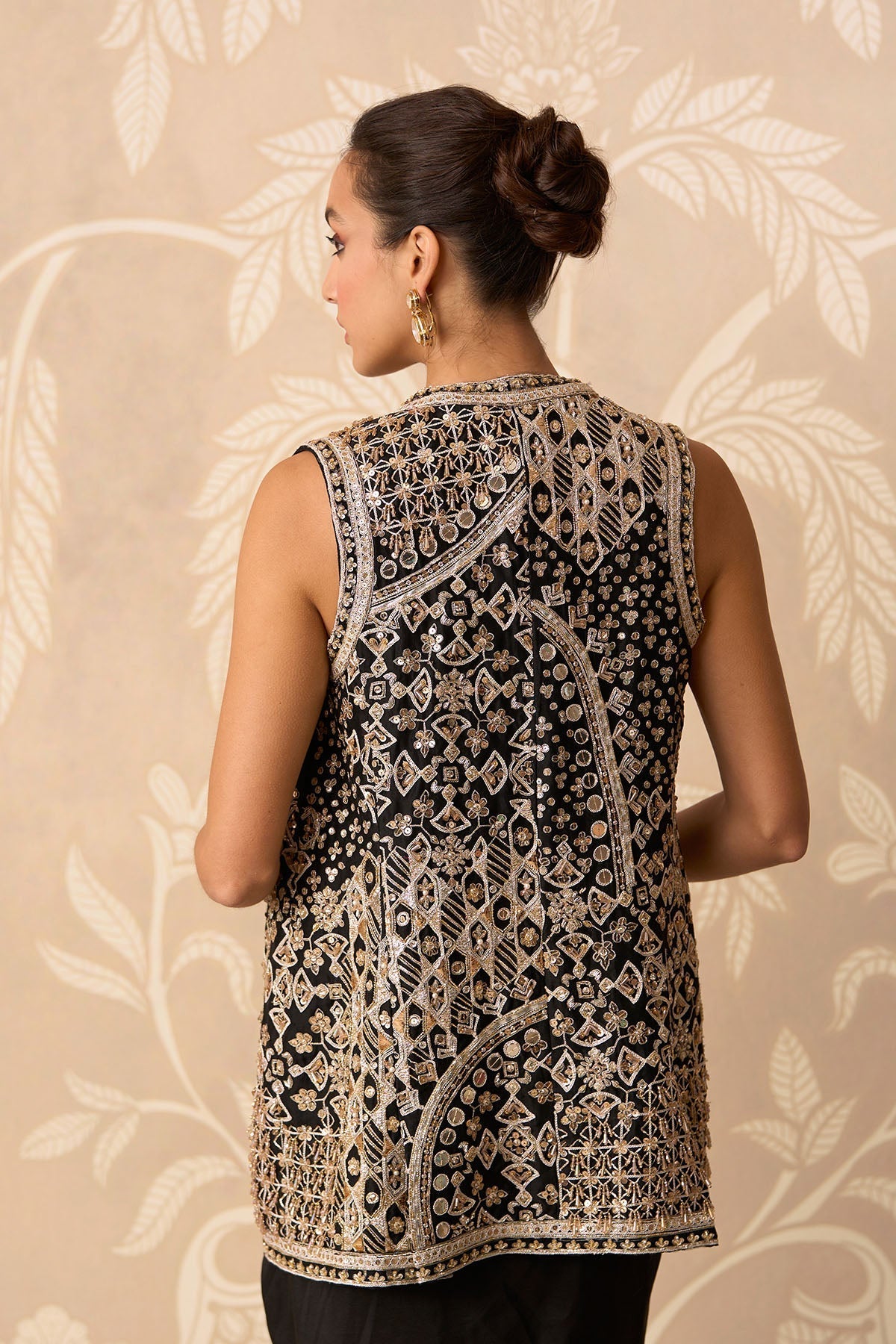 Aaina Jacket Skirt Set