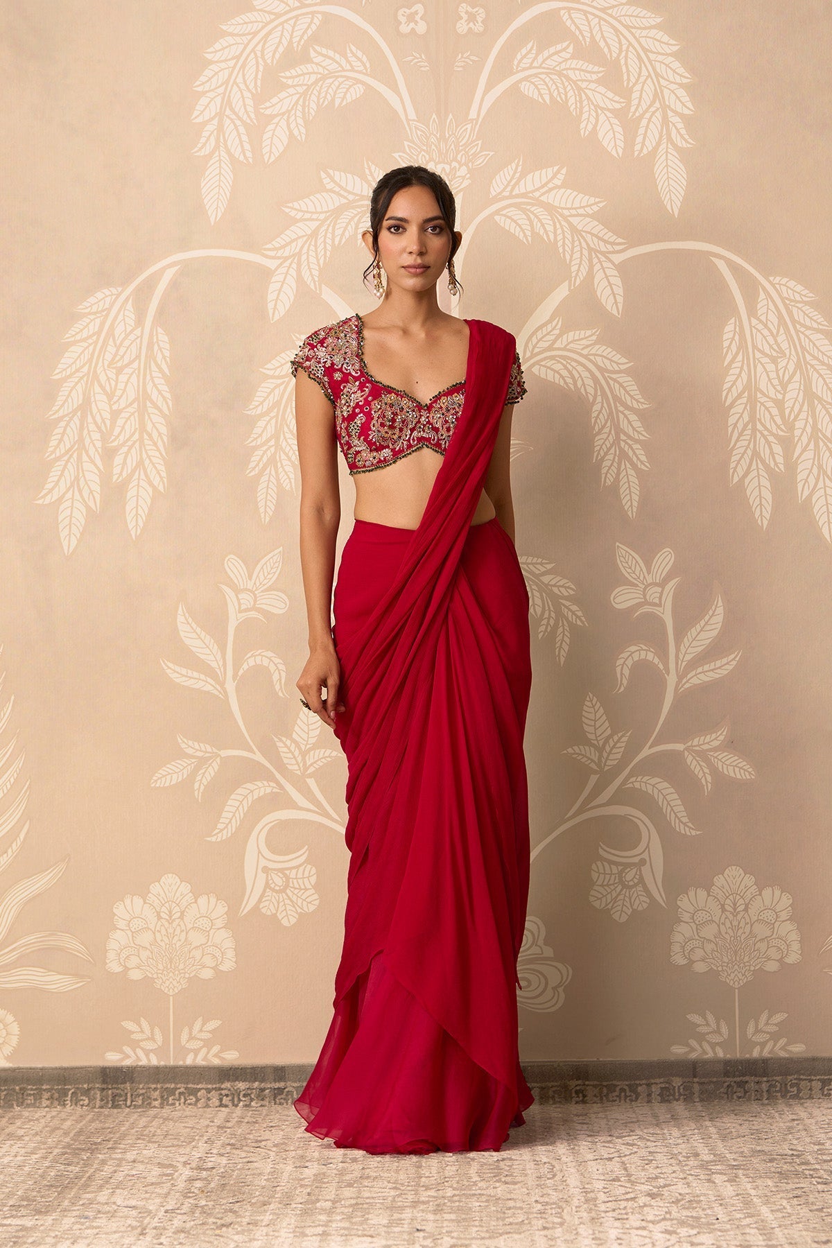 KNOT SAREE SET