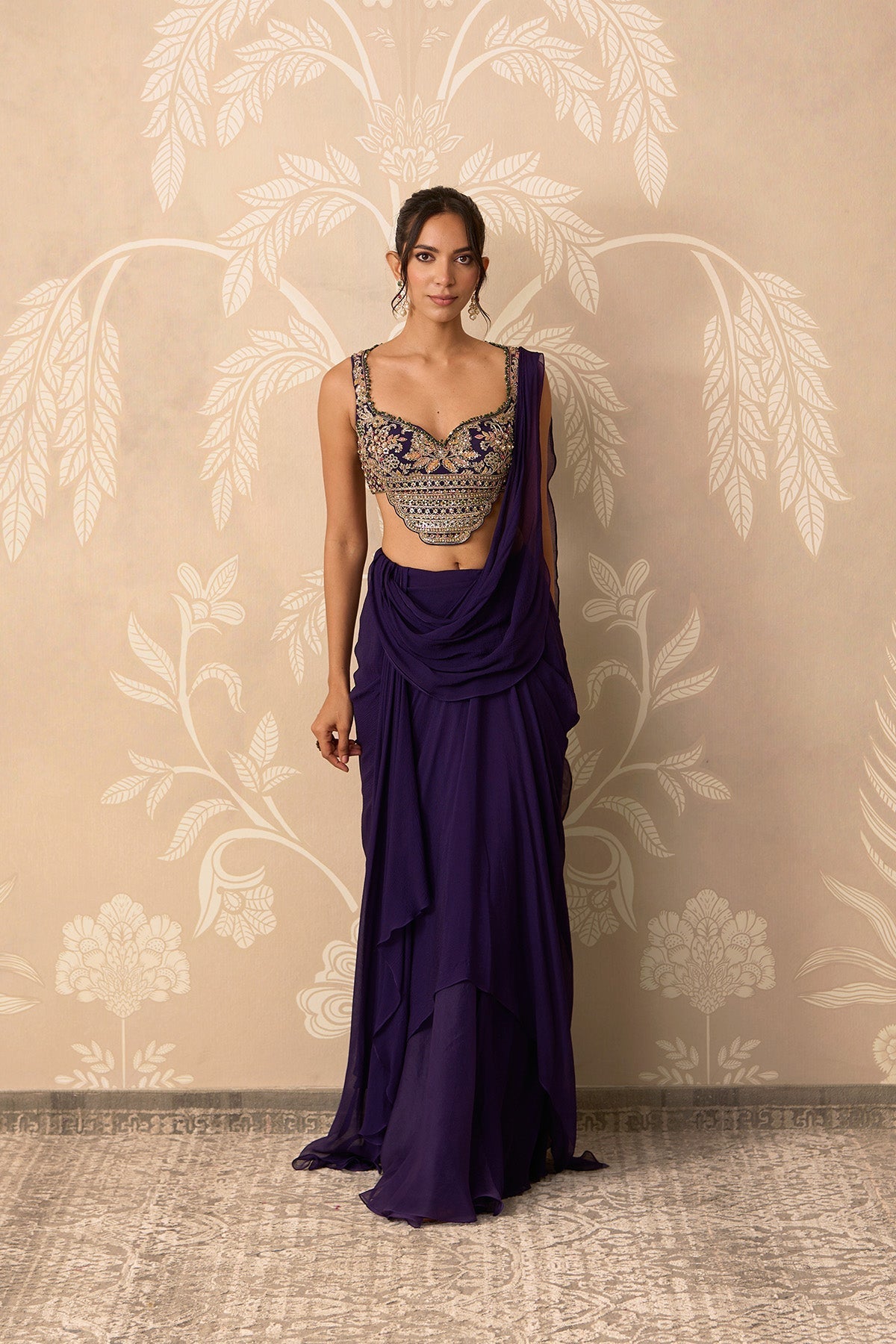 KNOT SAREE SET